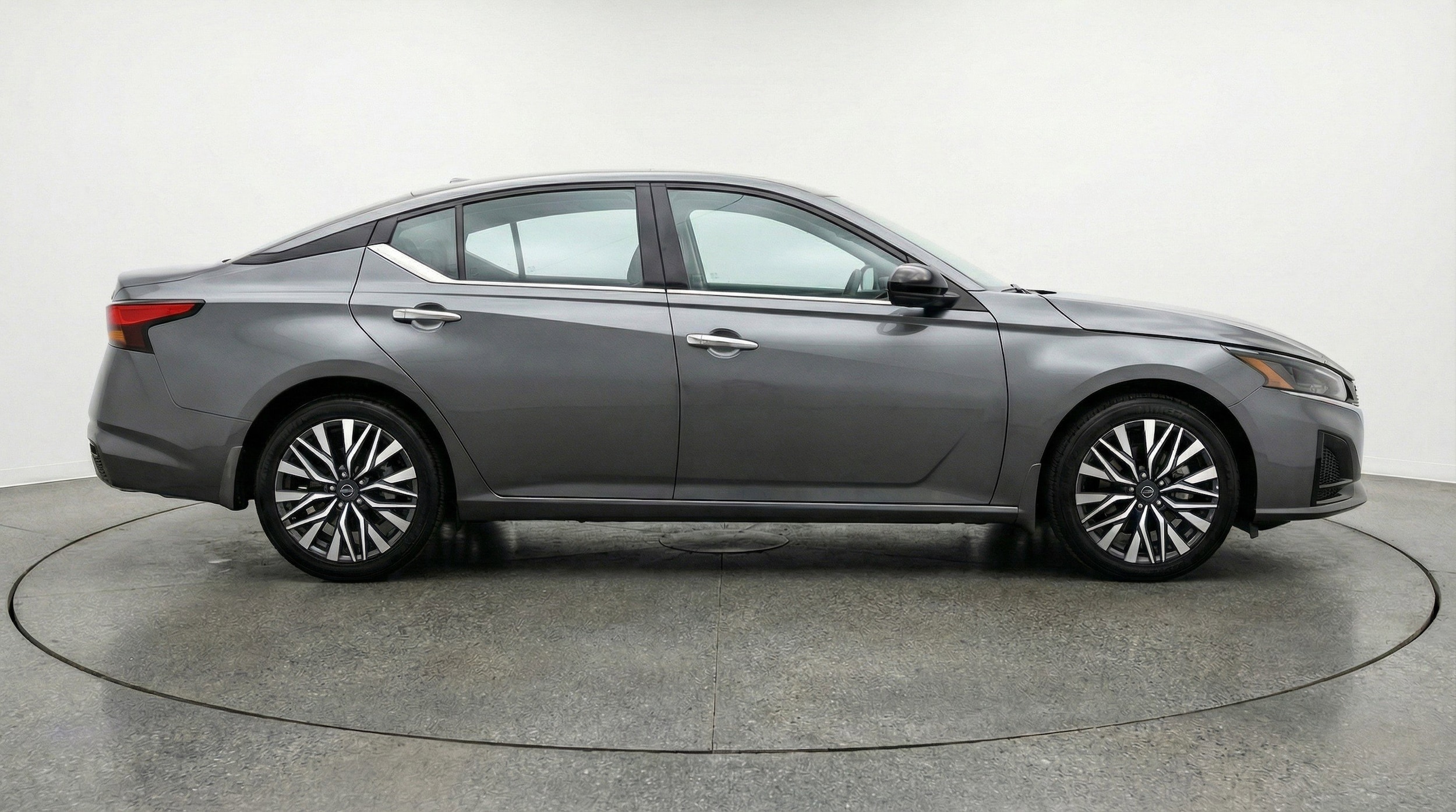 Thumbnail: 2025 Nissan Altima - 11