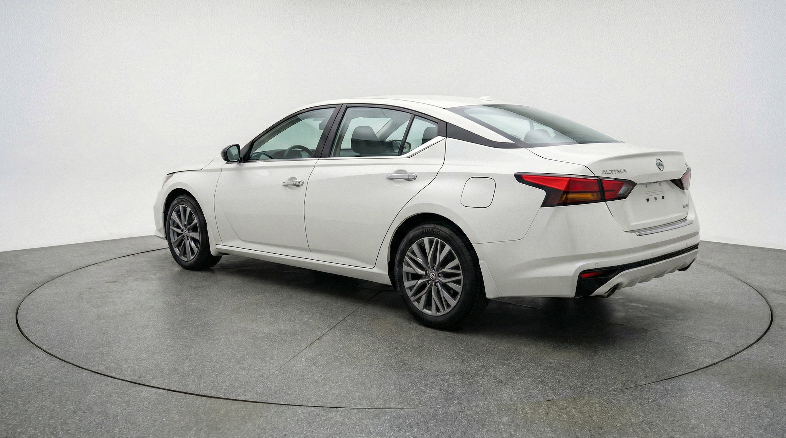 Thumbnail: 2025 Nissan Altima - 6