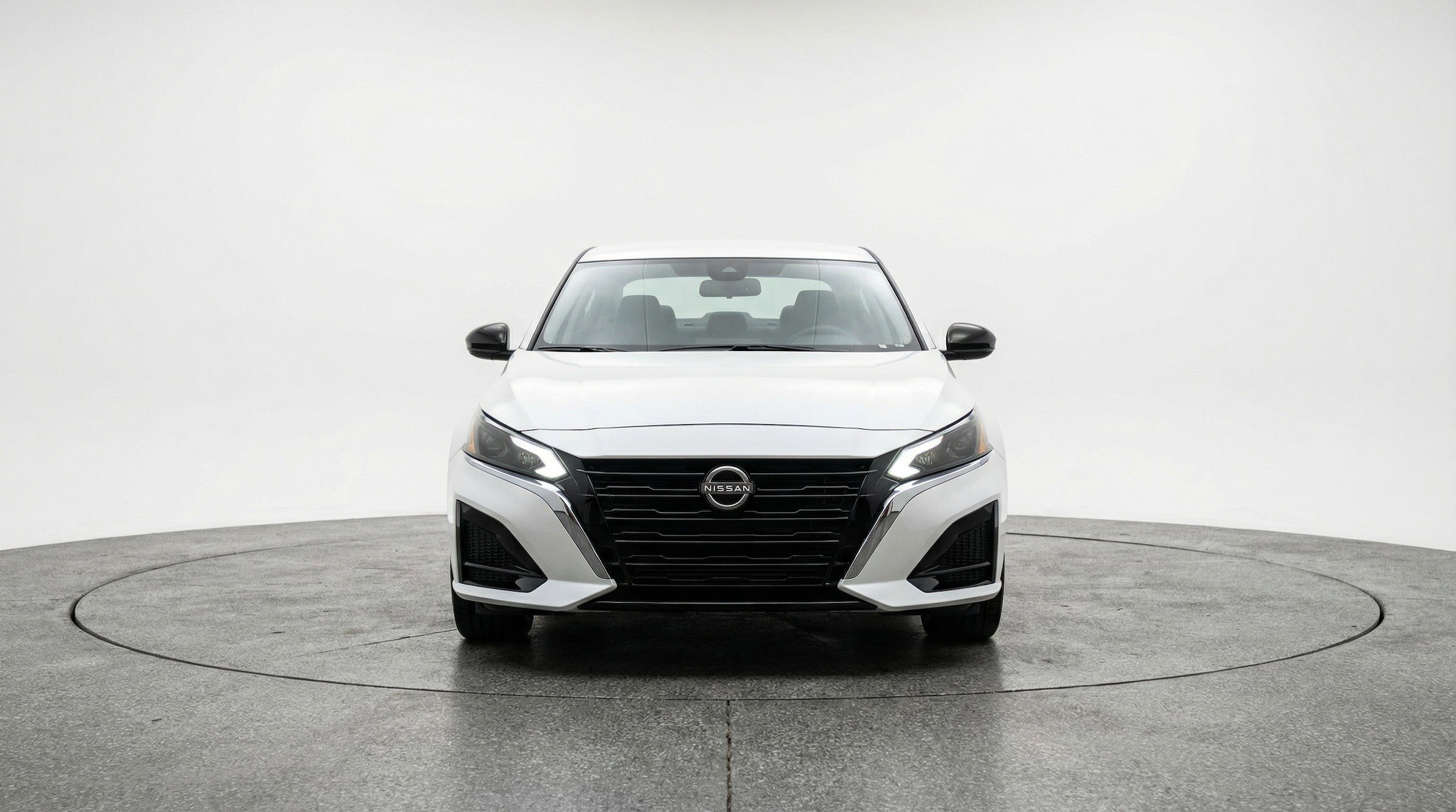 Thumbnail: 2025 Nissan Altima - 2