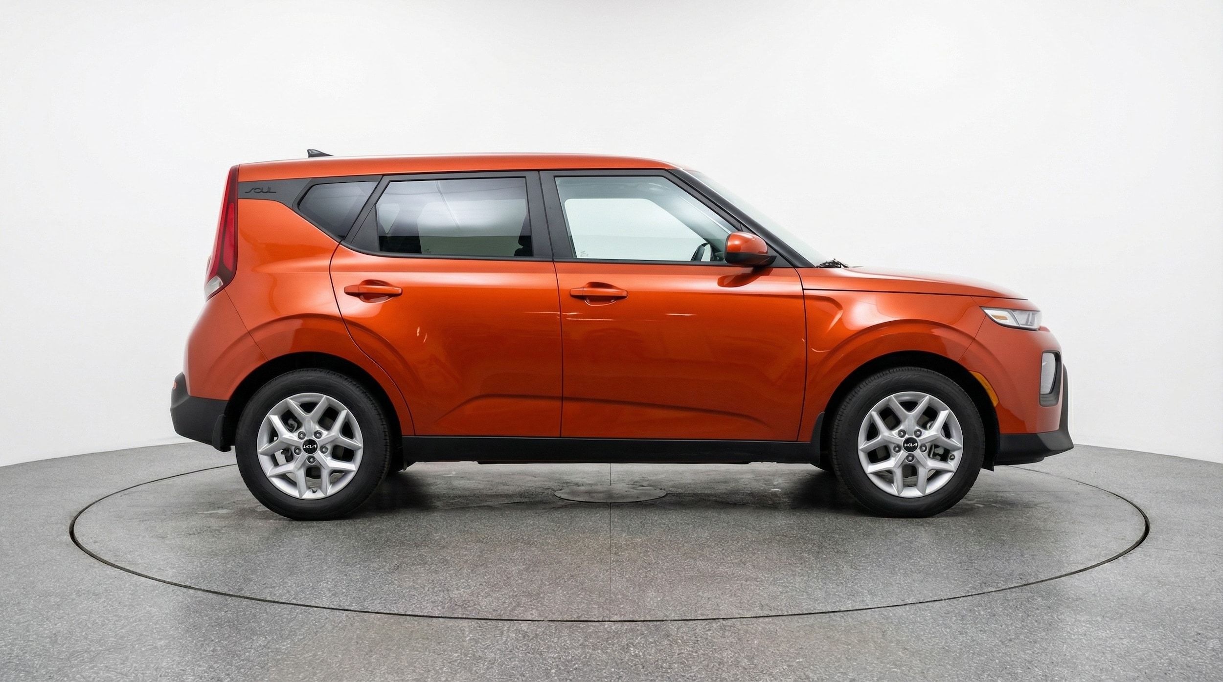 Thumbnail: 2025 Kia Soul - 8