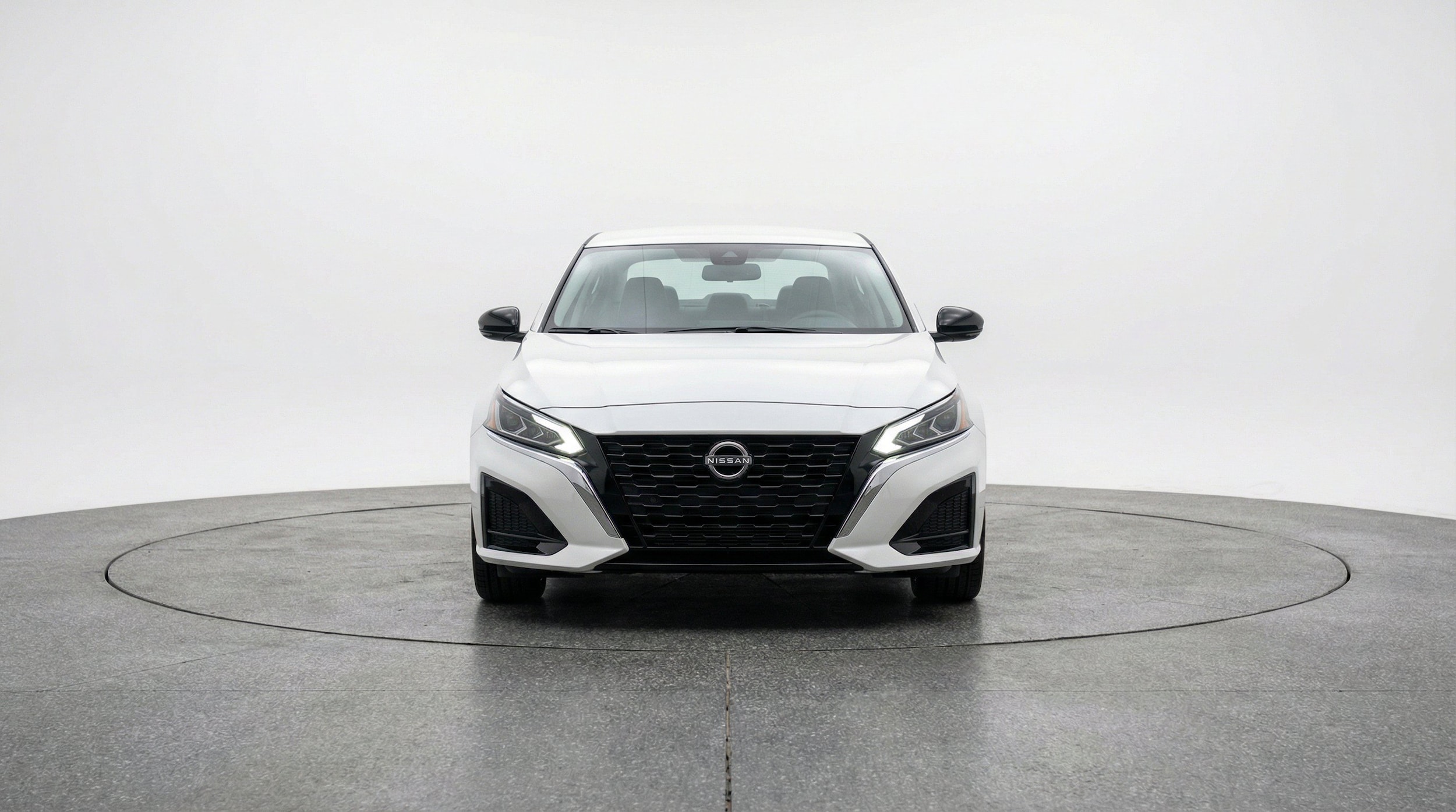 Thumbnail: 2025 Nissan Altima - 2