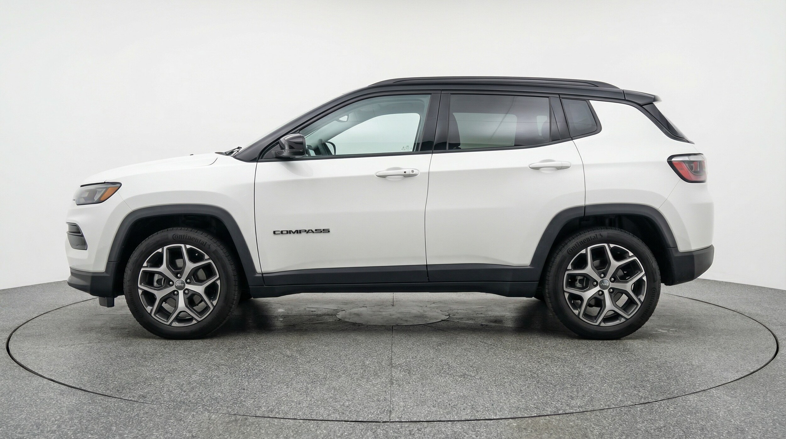 Thumbnail: 2025 Jeep Compass - 4
