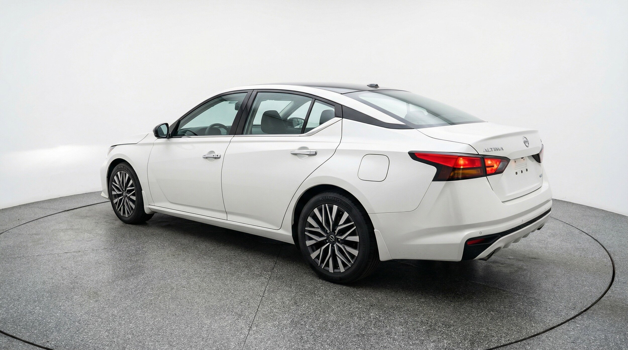 Thumbnail: 2025 Nissan Altima - 6
