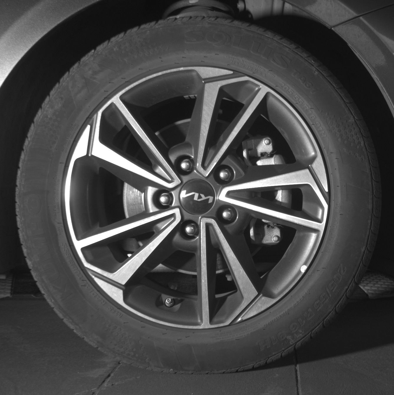 Thumbnail: 2024 Kia Forte - 15