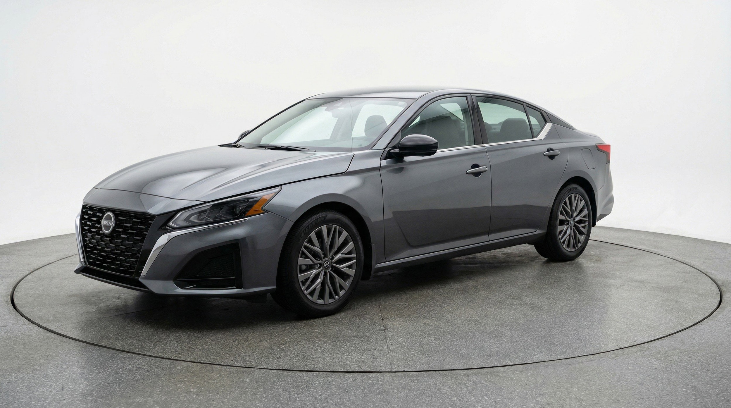 Thumbnail: 2025 Nissan Altima - 3