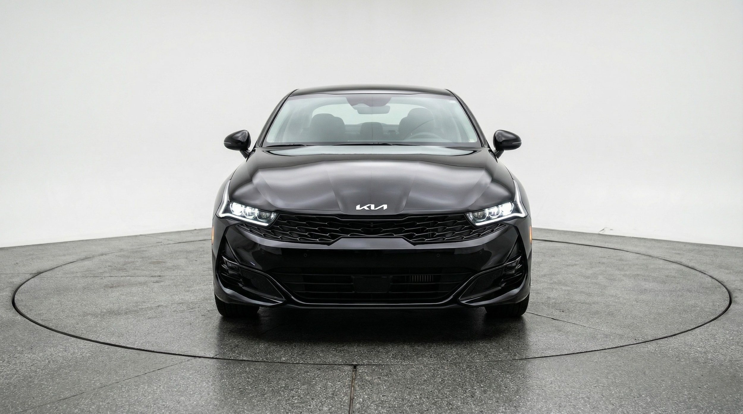 Thumbnail: 2025 Kia K5 - 2