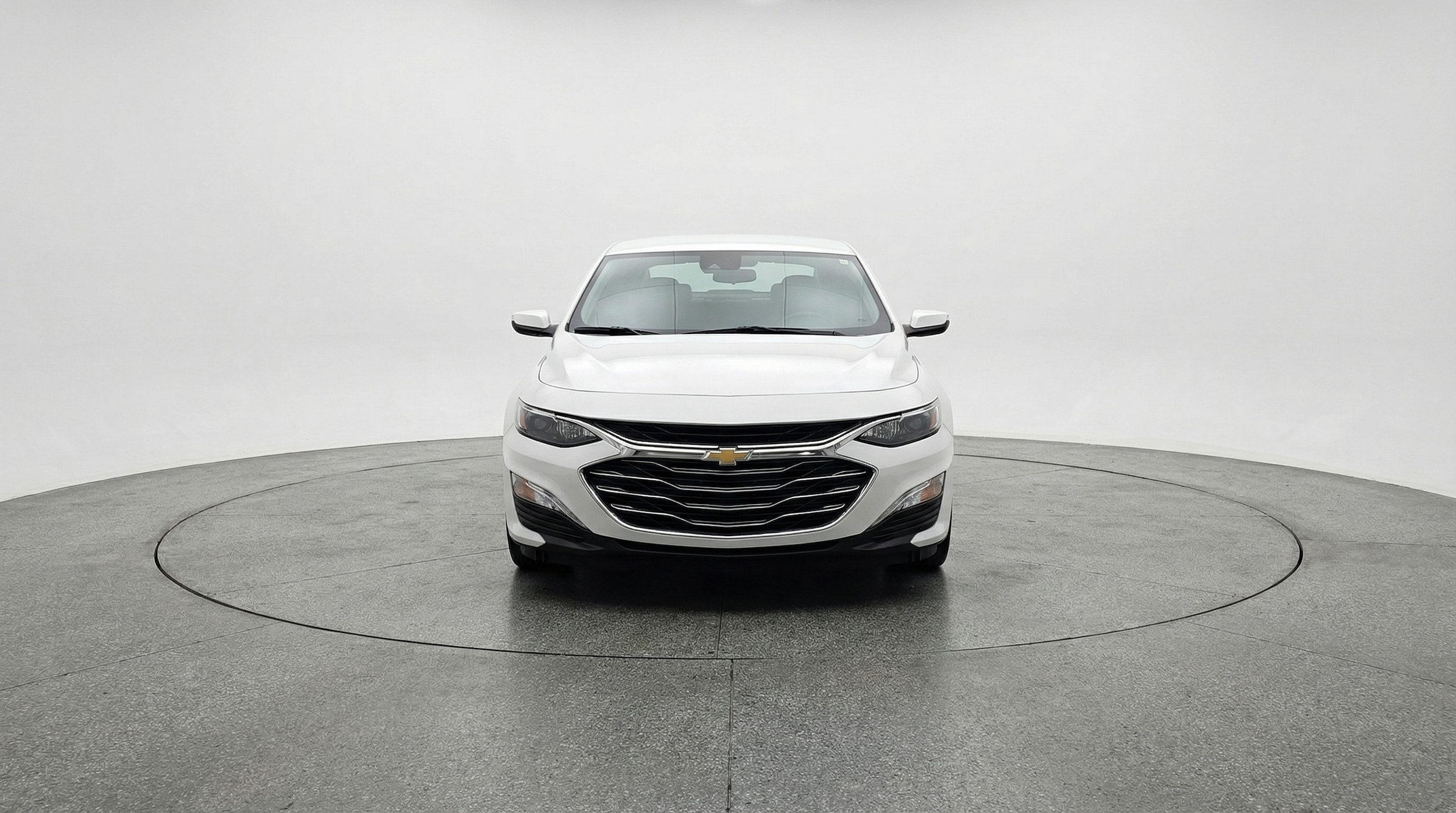 Thumbnail: 2024 Chevrolet Malibu - 2