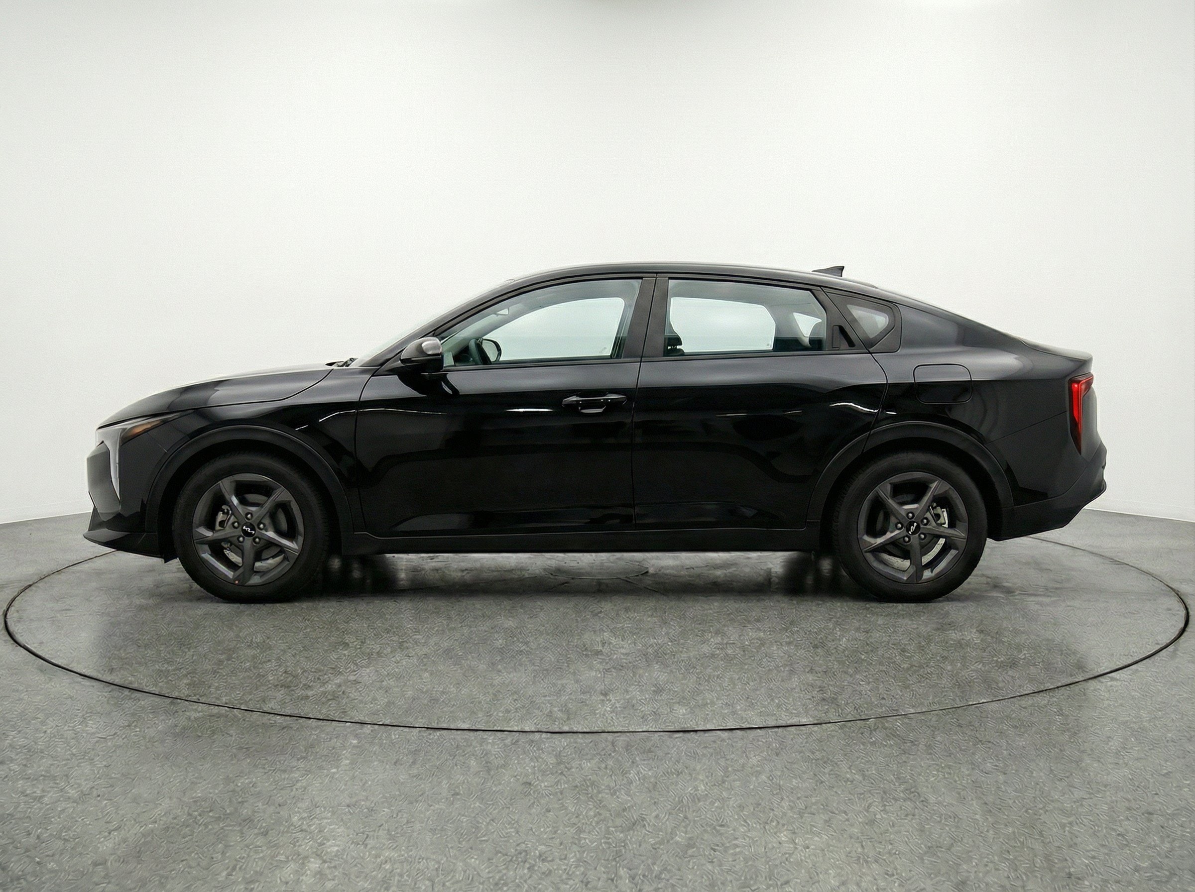 Thumbnail: 2025 Kia K4 - 5