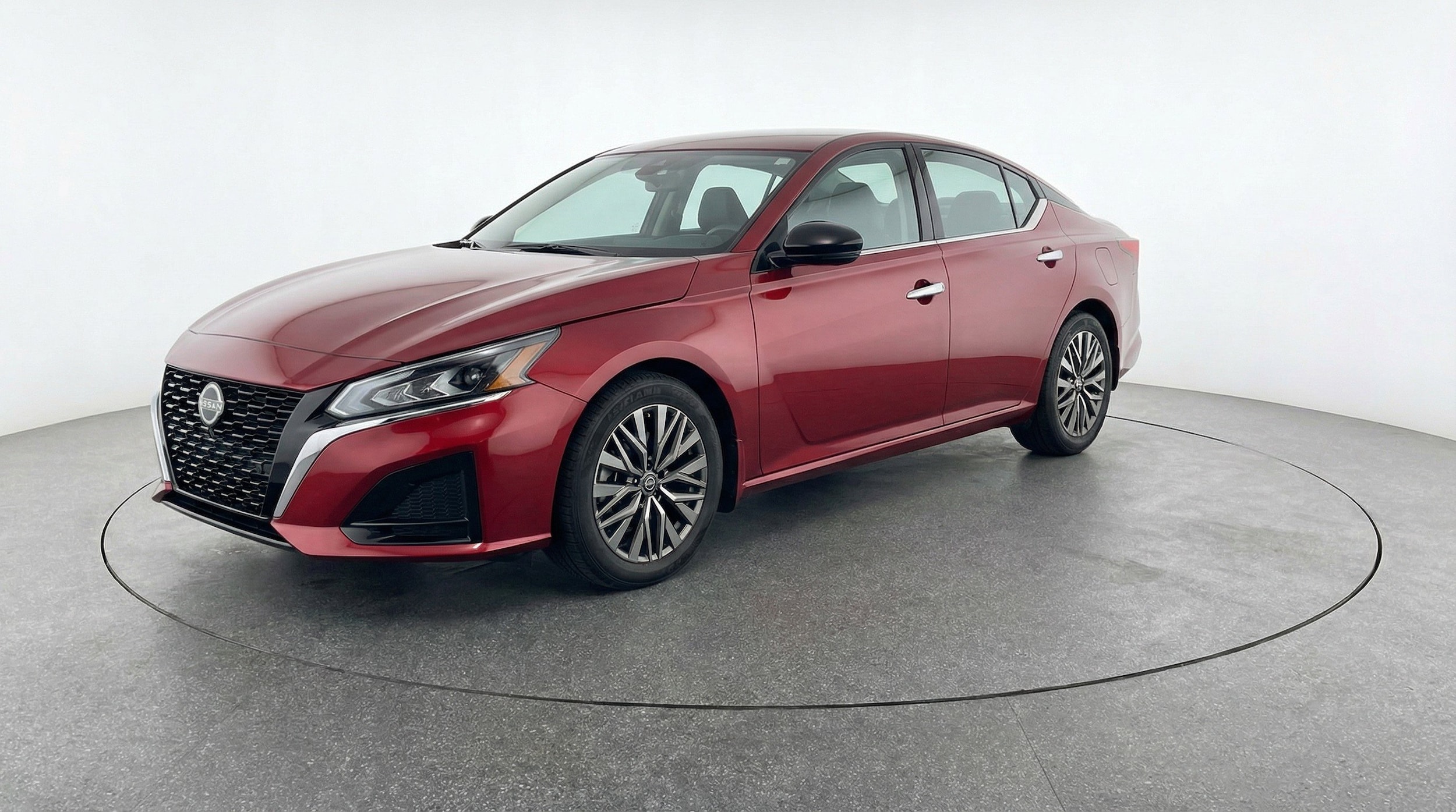 Thumbnail: 2025 Nissan Altima - 3