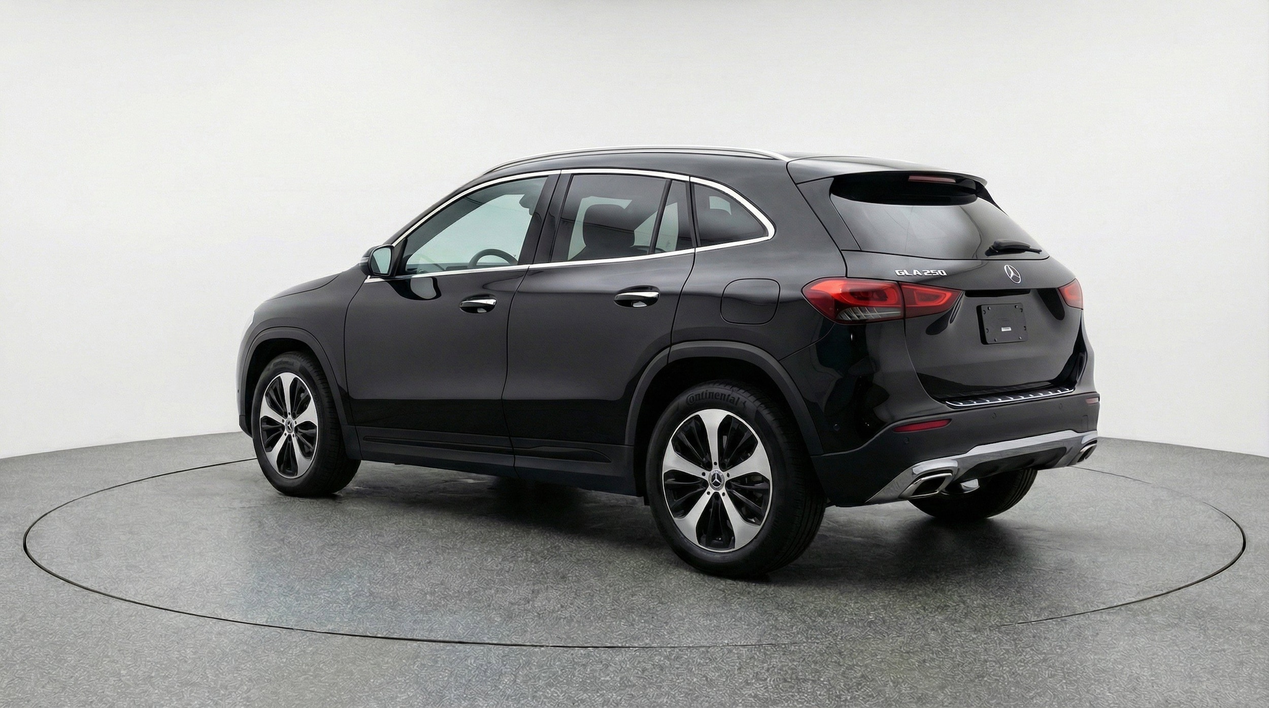 Thumbnail: 2025 Mercedes-Benz GLA - 6