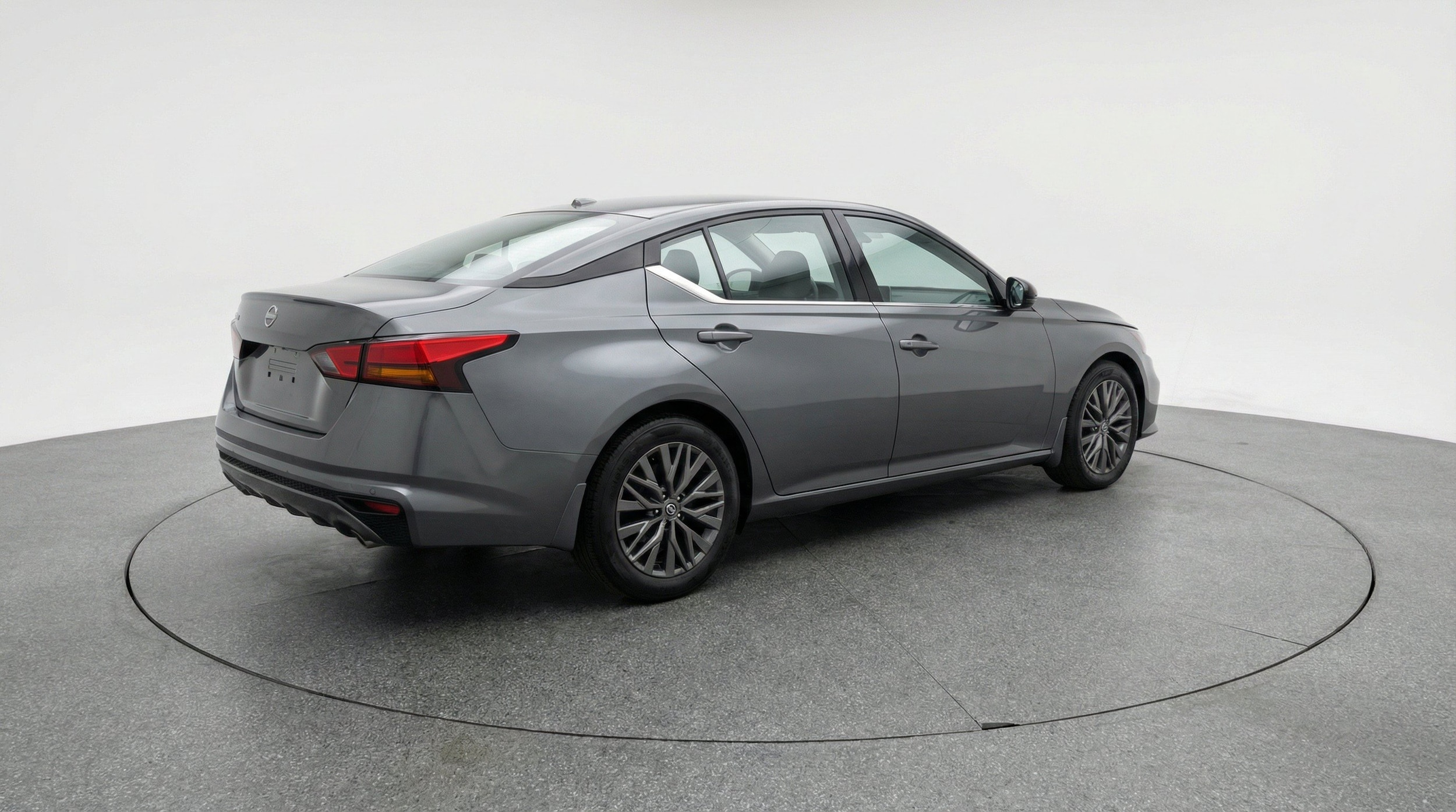 Thumbnail: 2025 Nissan Altima - 9