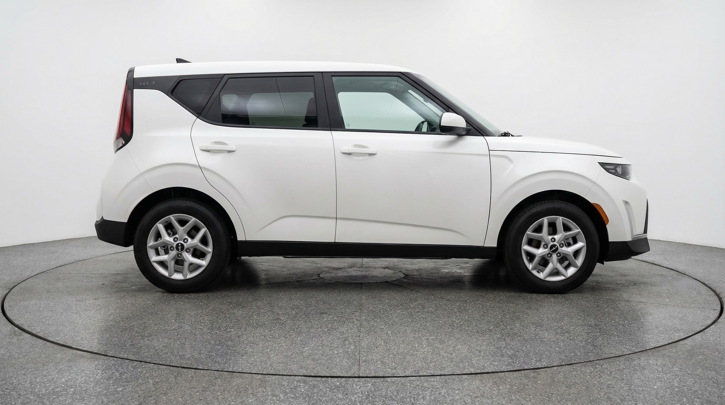 Thumbnail: 2025 Kia Soul - 8