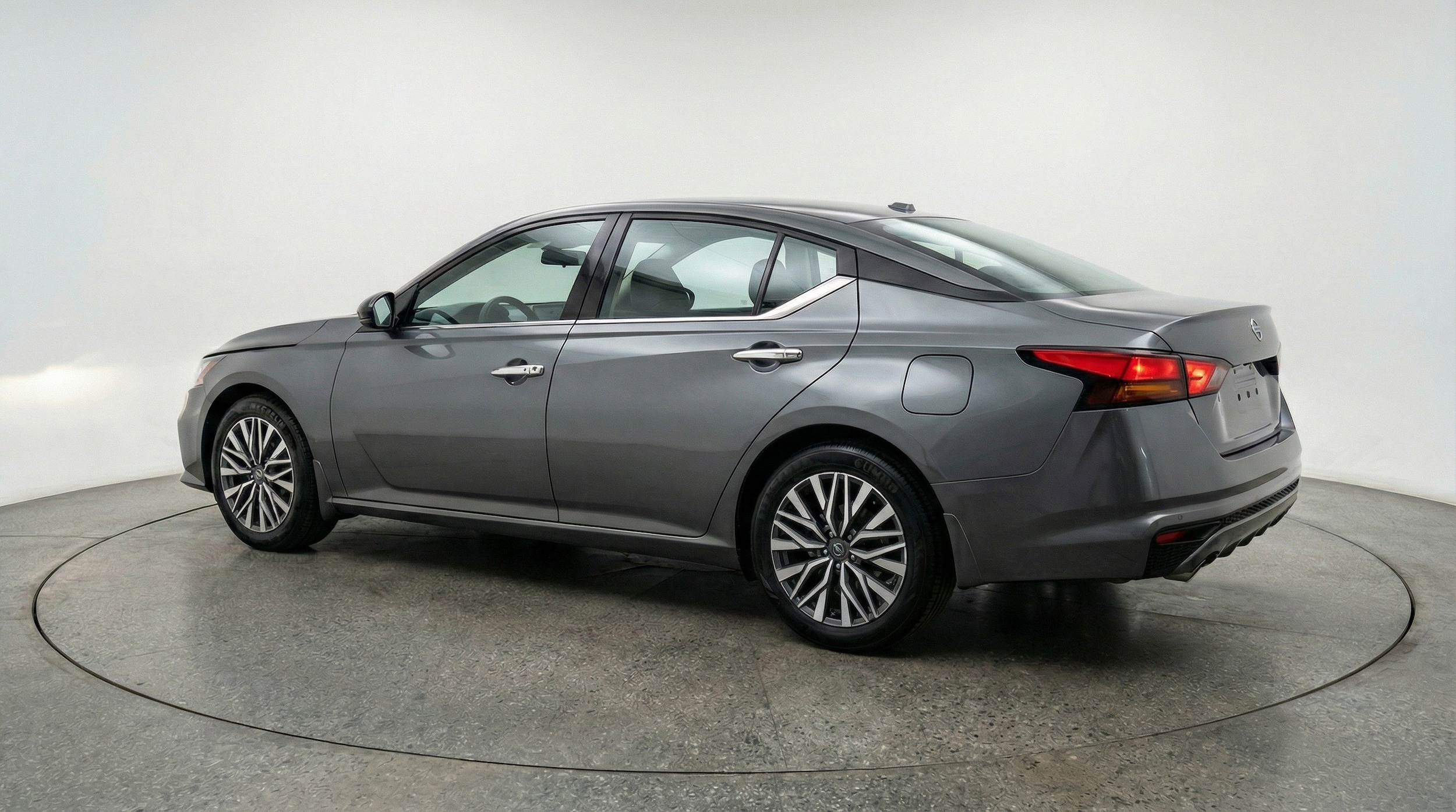 Thumbnail: 2025 Nissan Altima - 6