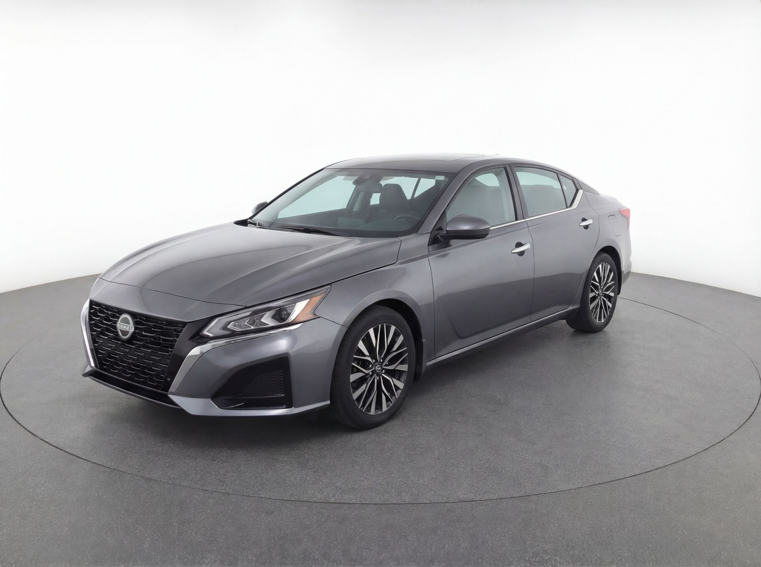 Thumbnail: 2023 Nissan Altima - 3