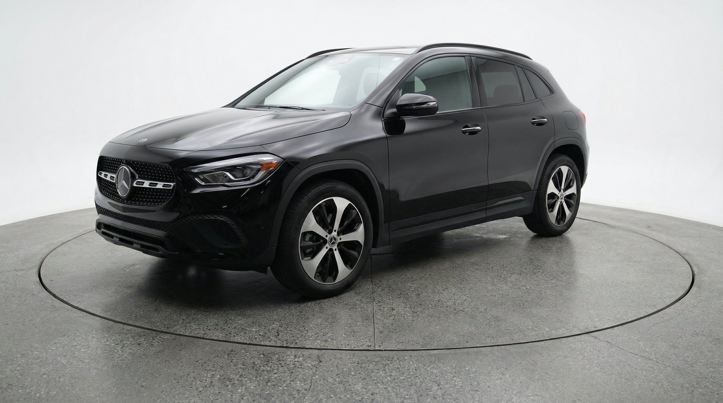 Thumbnail: 2025 Mercedes-Benz GLA - 3