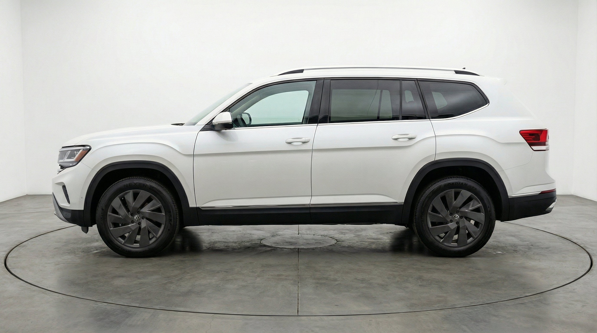 Thumbnail: 2026 Volkswagen Atlas - 5