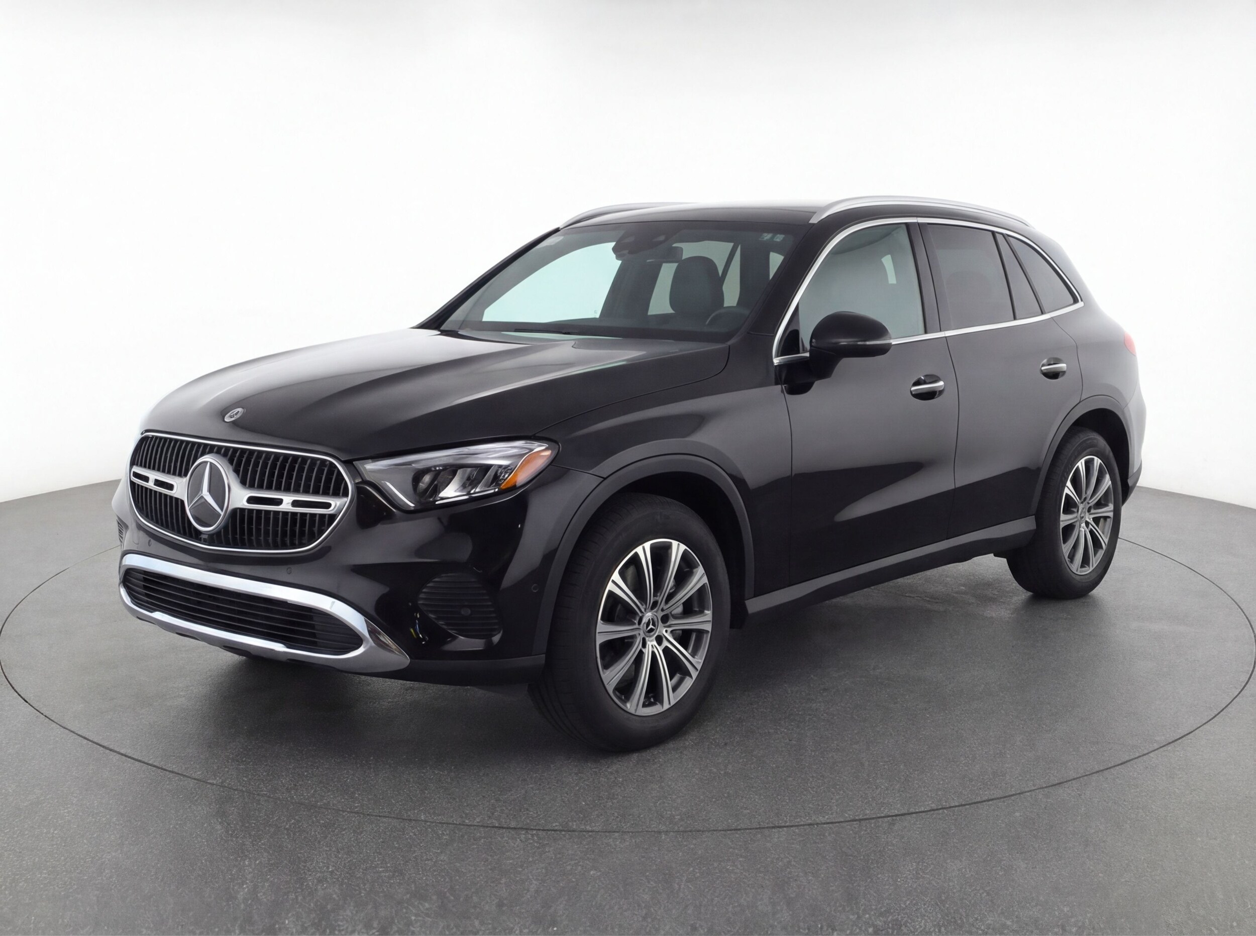 Thumbnail: 2024 Mercedes-Benz GLC - 3