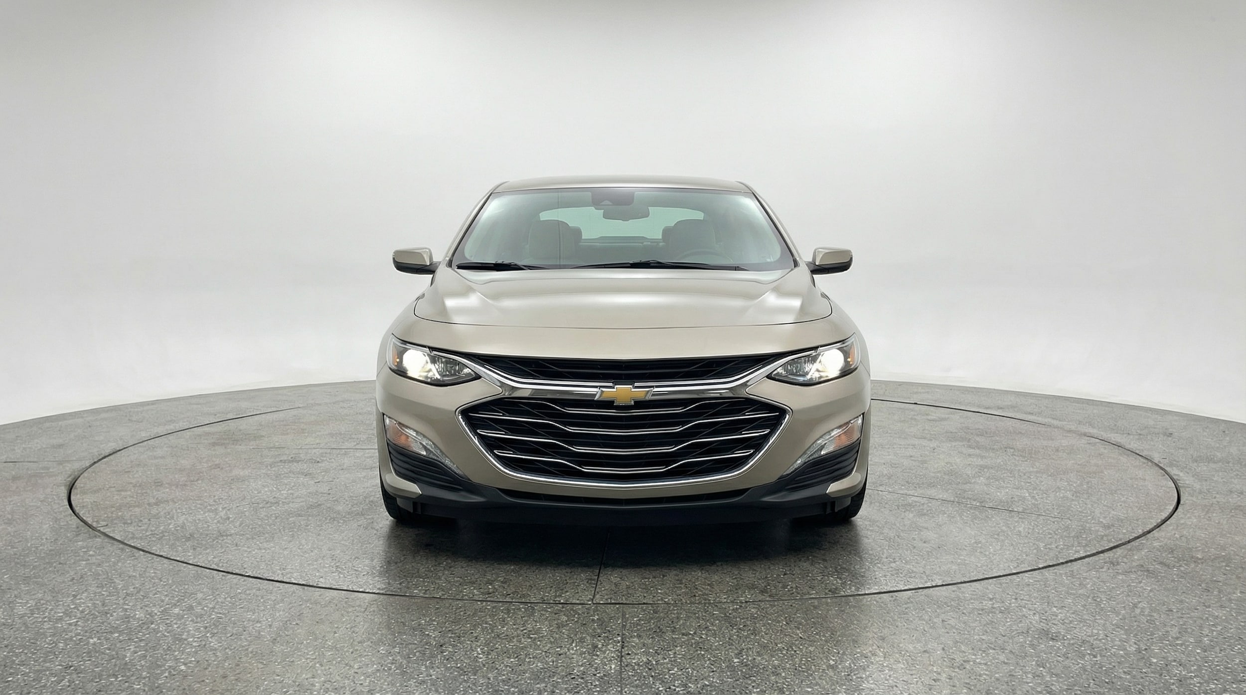 Thumbnail: 2024 Chevrolet Malibu - 2