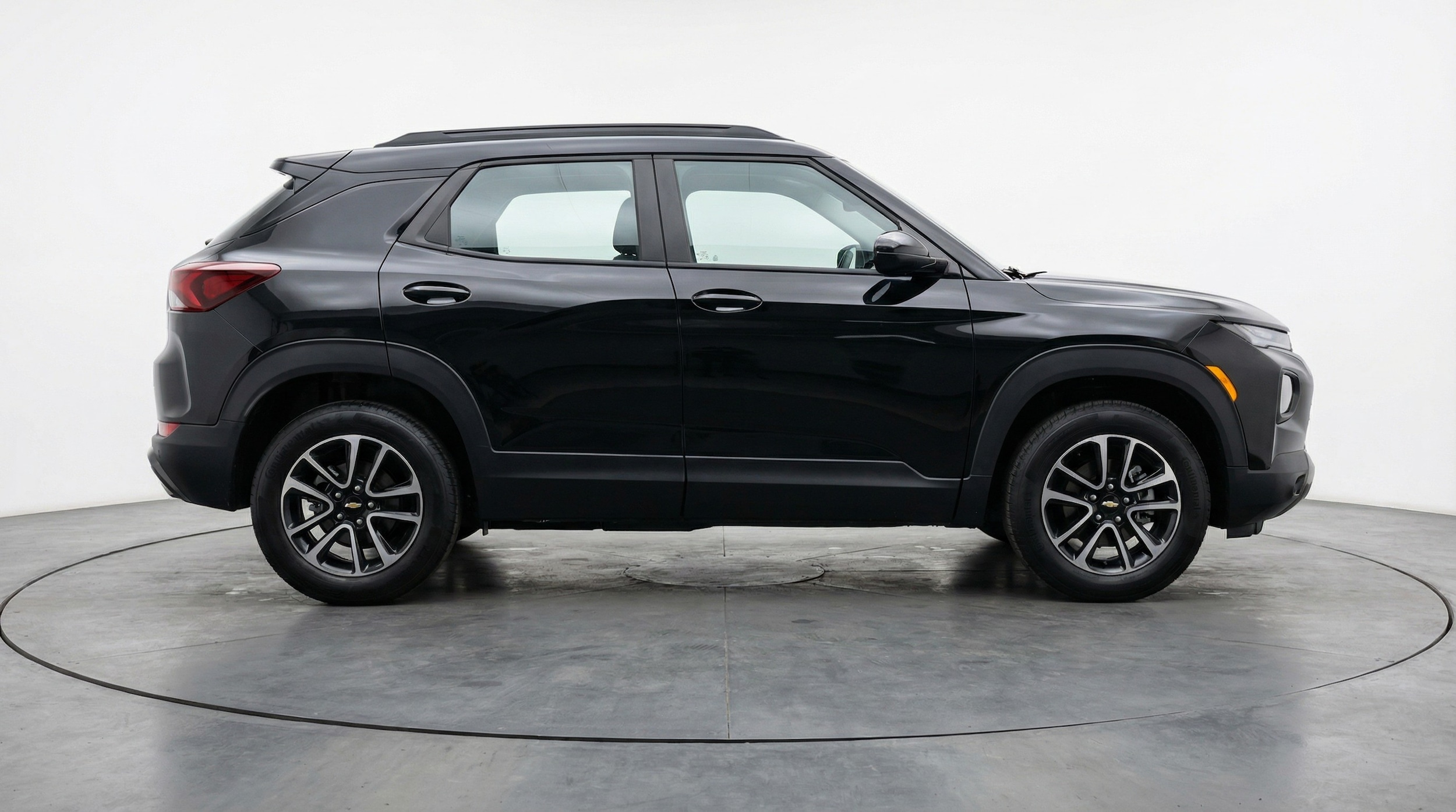 Thumbnail: 2025 Chevrolet TrailBlazer - 8