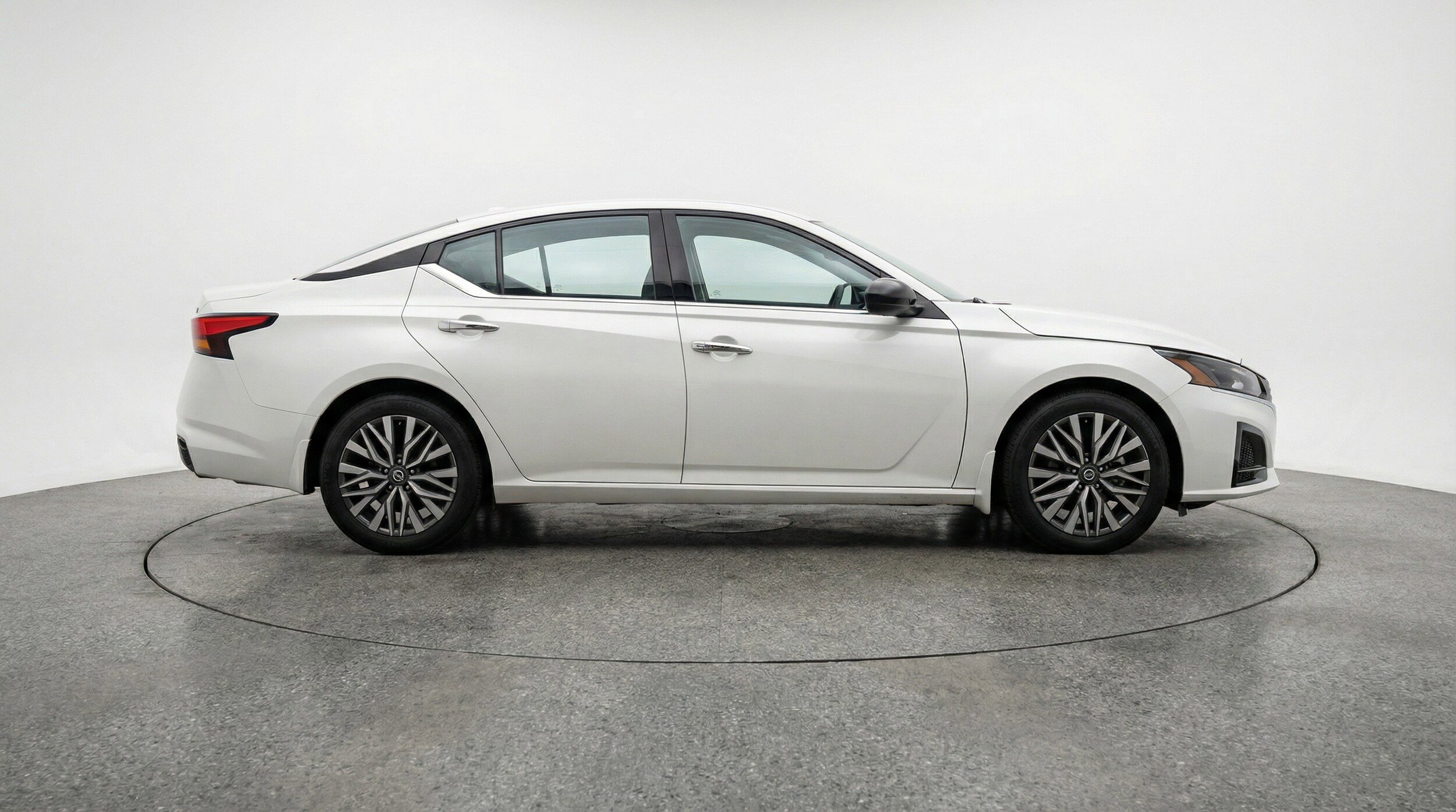 Thumbnail: 2025 Nissan Altima - 11