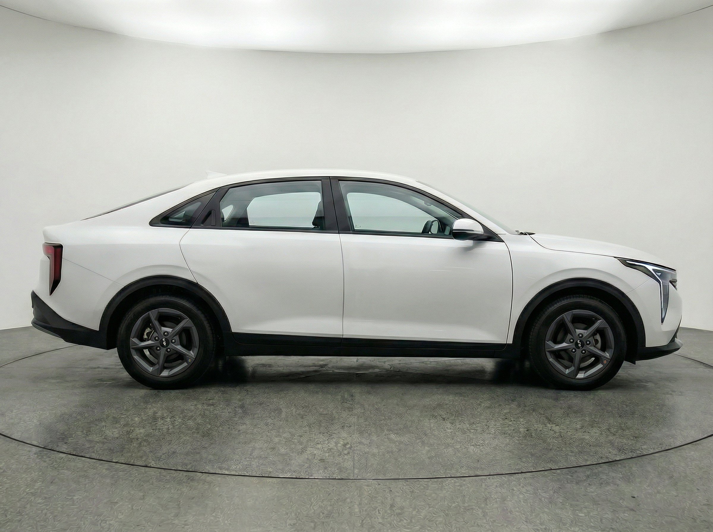 Thumbnail: 2025 Kia K4 - 10