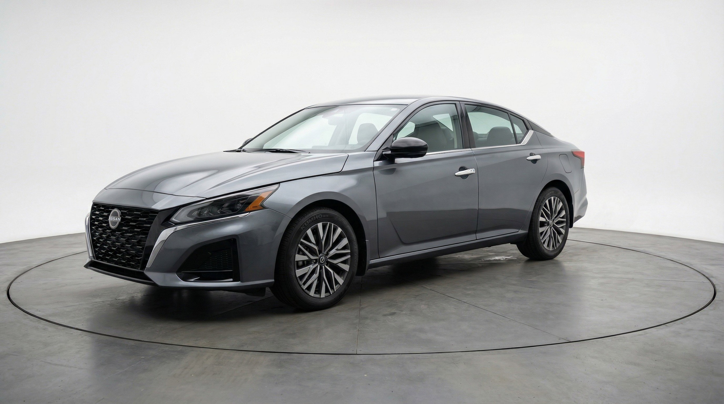 Thumbnail: 2025 Nissan Altima - 3