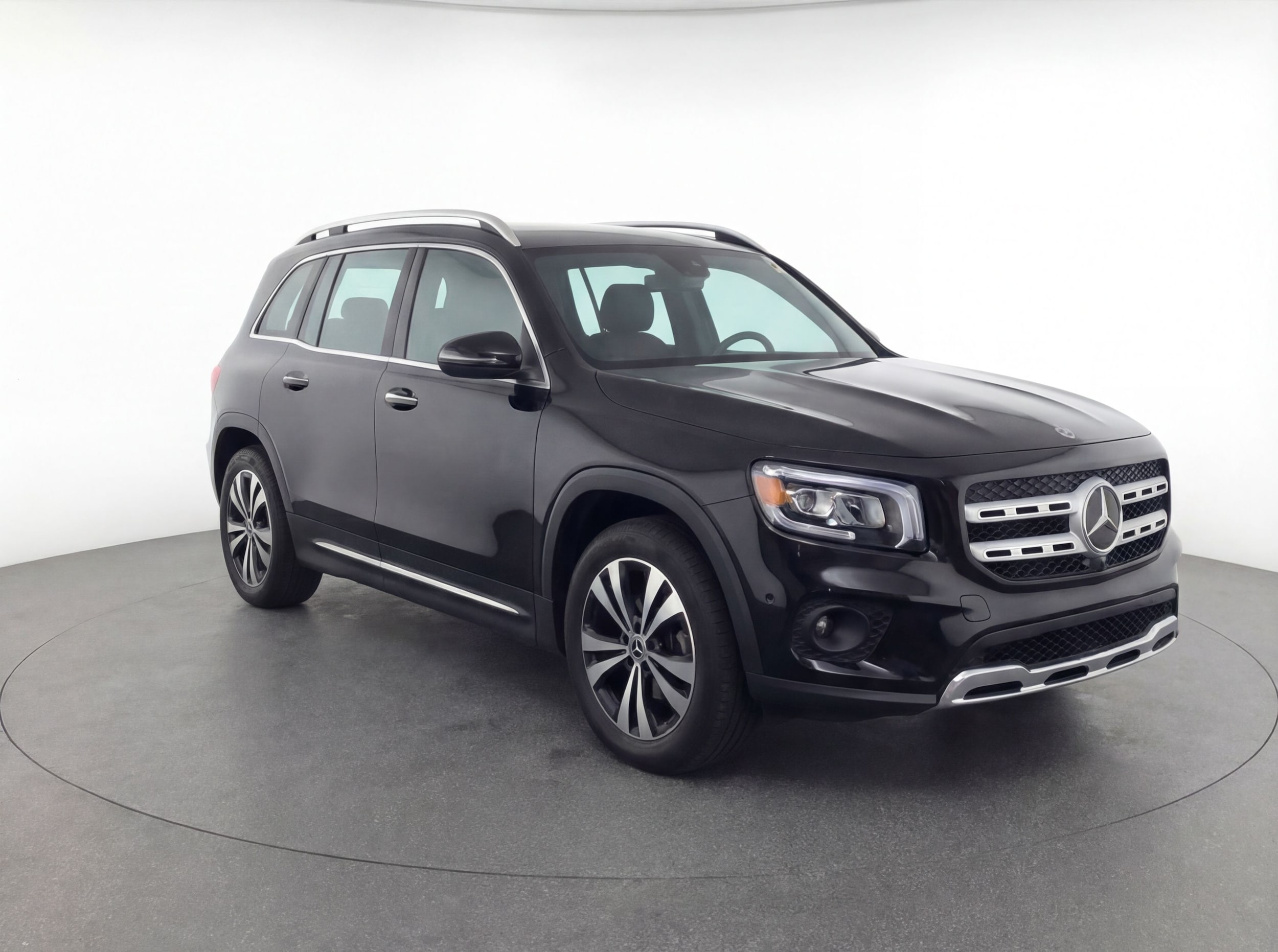 Thumbnail: 2024 Mercedes-Benz GLB - 1