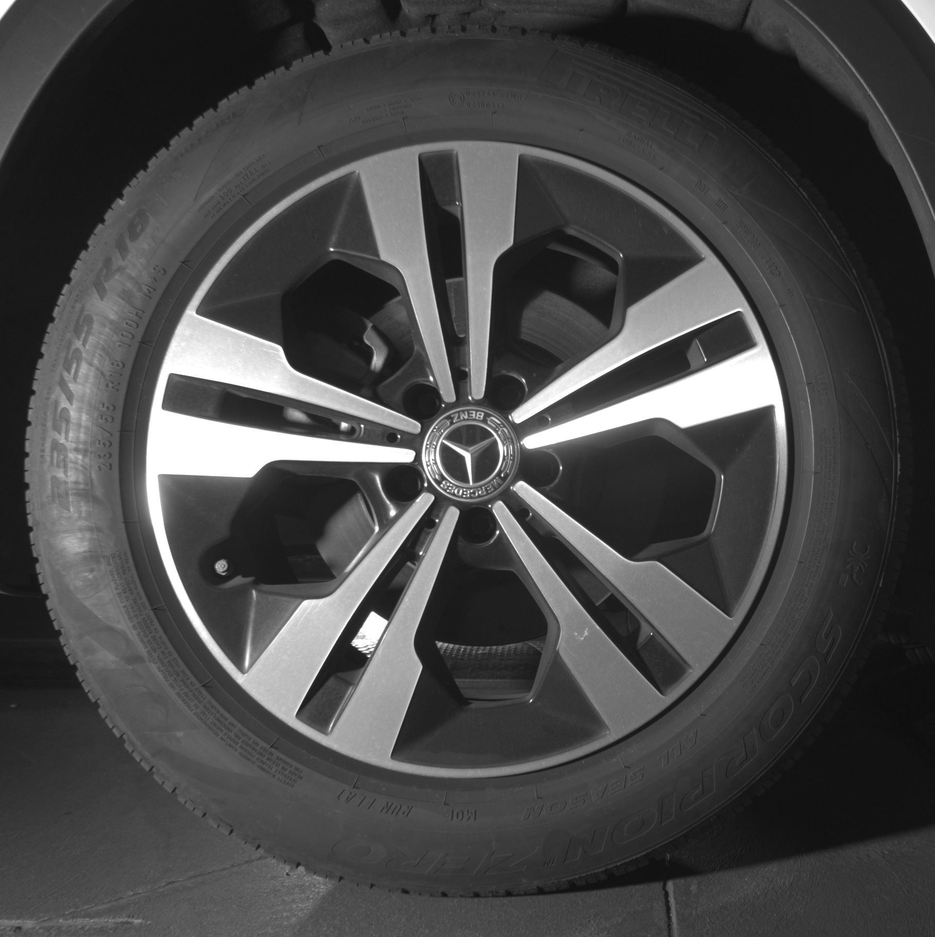 Thumbnail: 2024 Mercedes-Benz GLB - 12