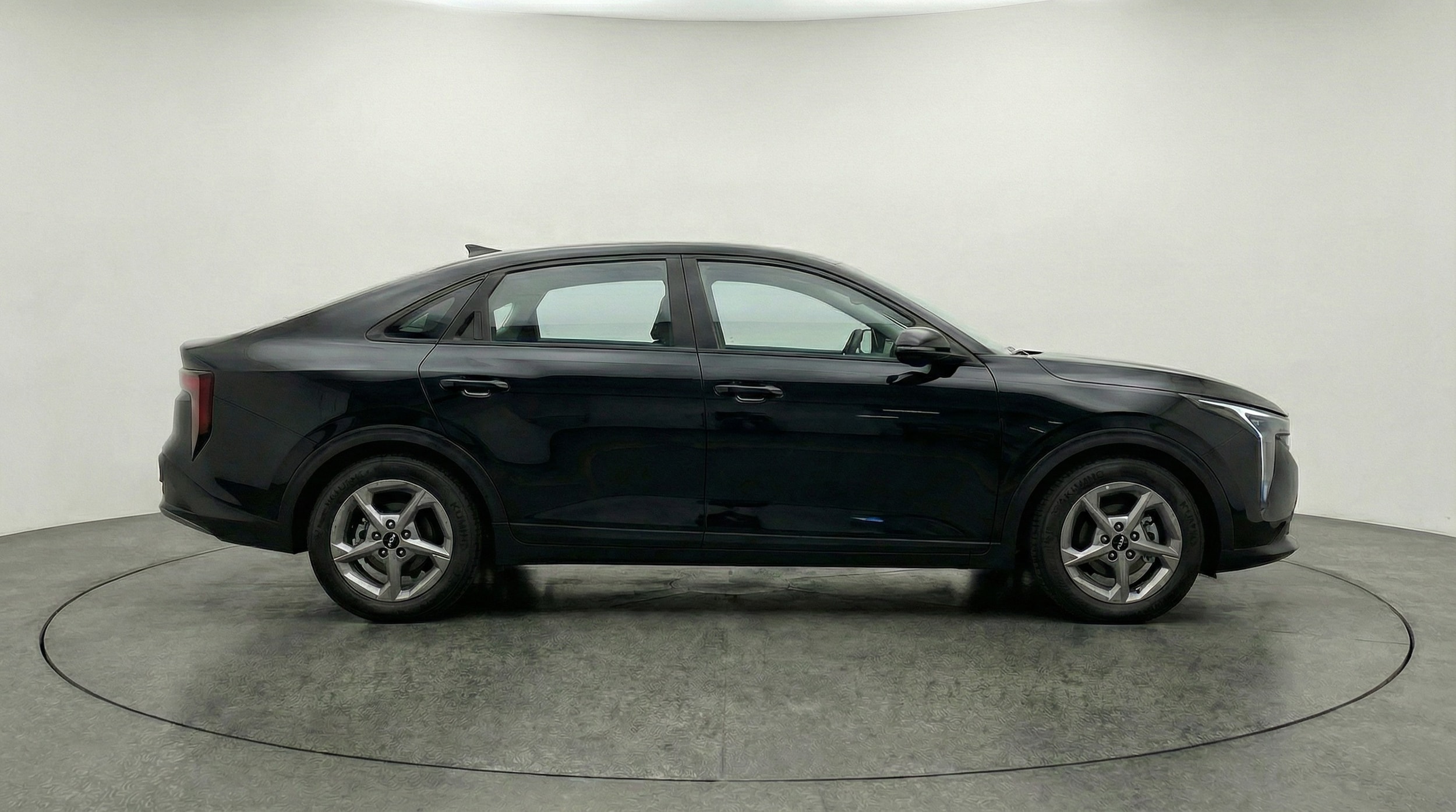 Thumbnail: 2025 Kia K4 - 8
