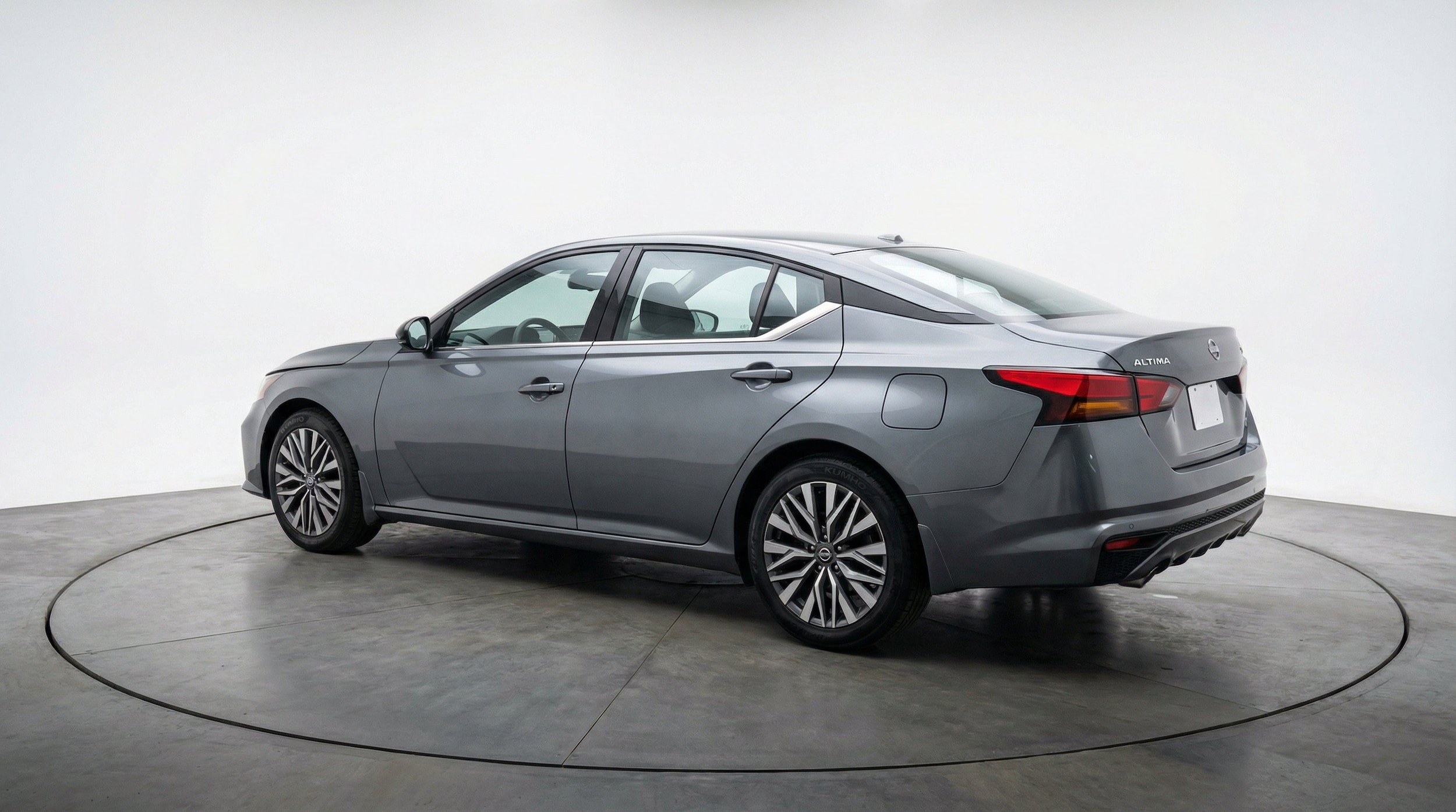 Thumbnail: 2025 Nissan Altima - 6