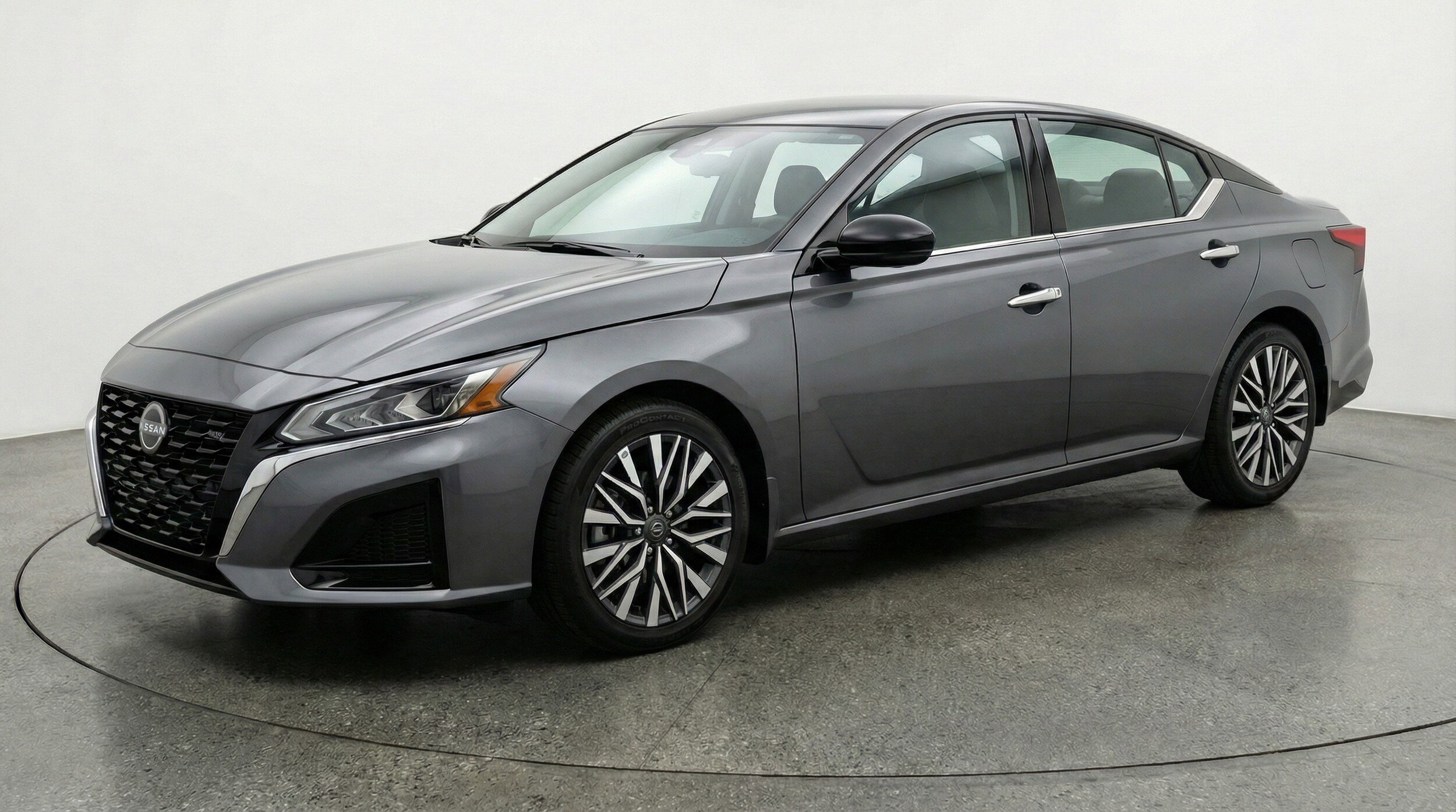 Thumbnail: 2025 Nissan Altima - 3