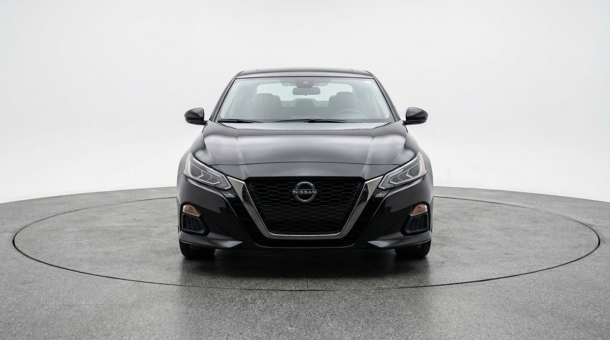 Thumbnail: 2025 Nissan Altima - 2