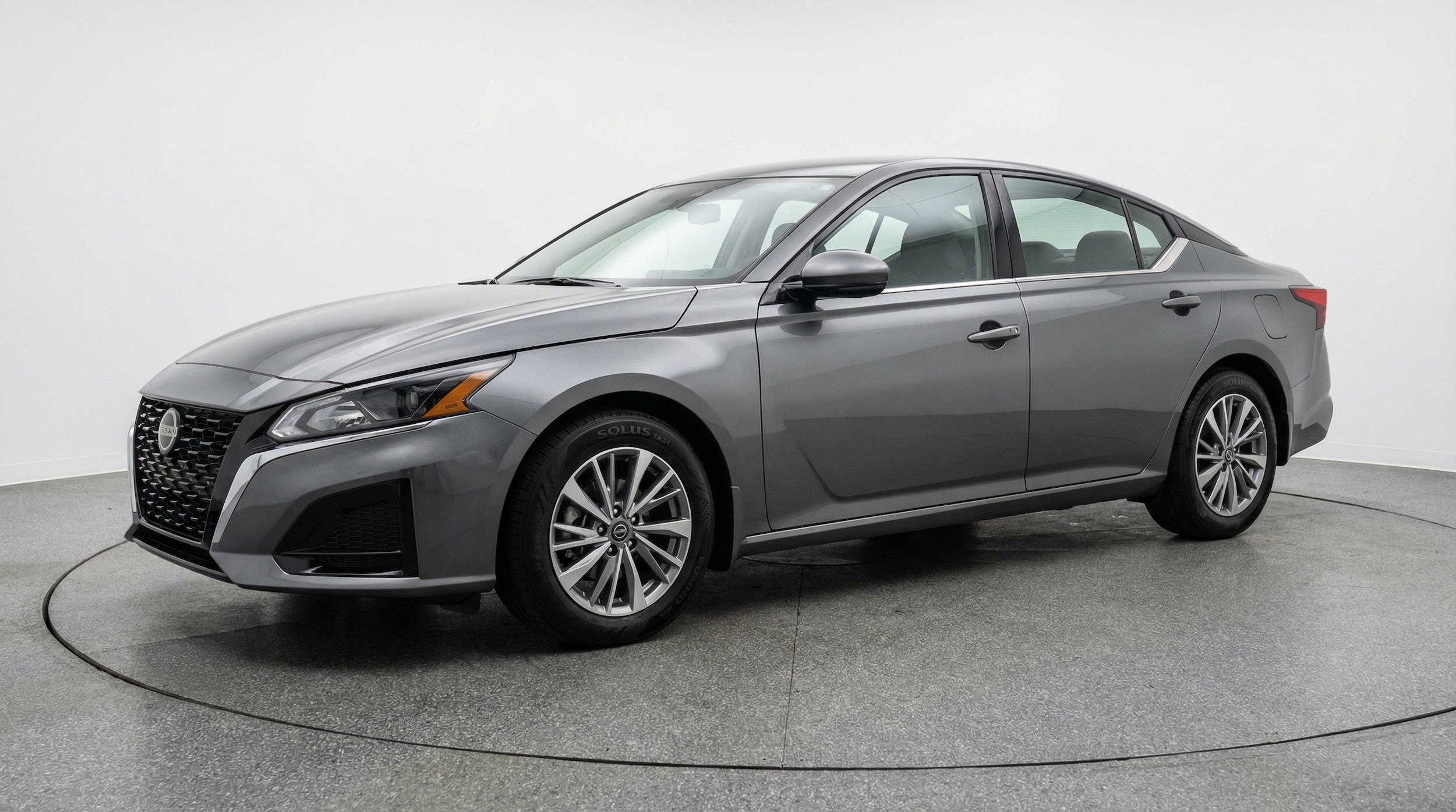 Thumbnail: 2025 Nissan Altima - 3