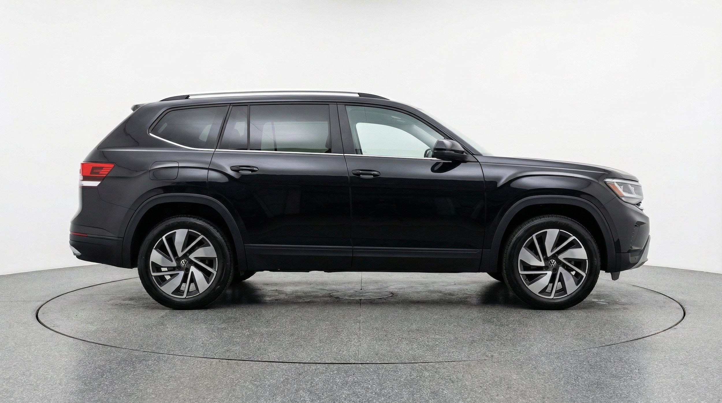 Thumbnail: 2026 Volkswagen Atlas - 11