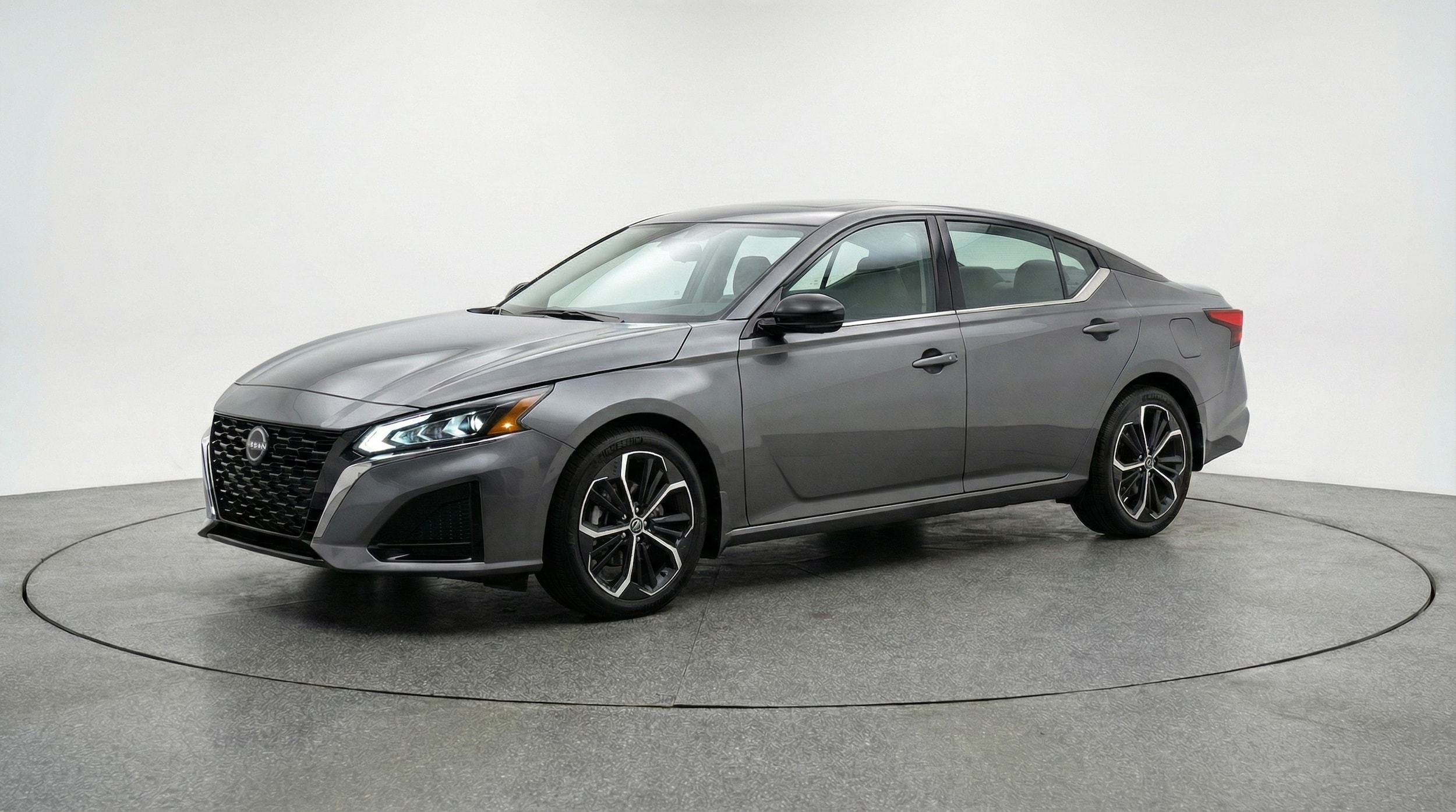 Thumbnail: 2025 Nissan Altima - 3