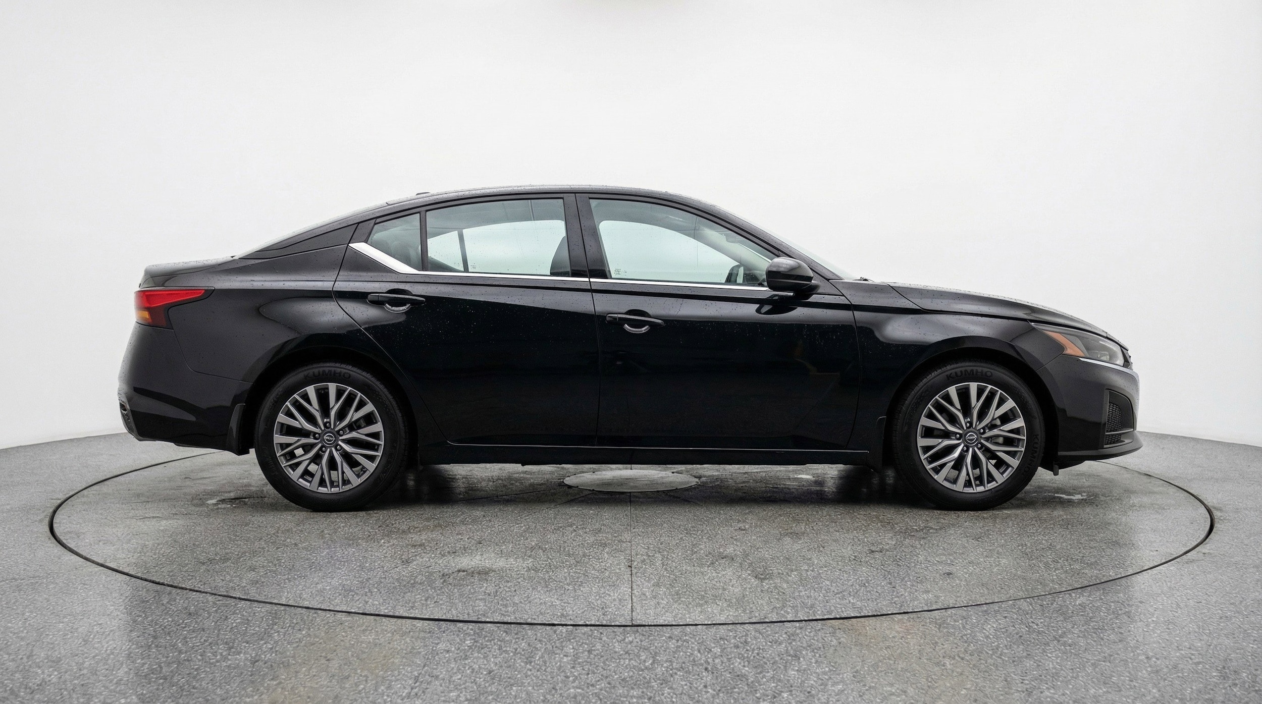 Thumbnail: 2025 Nissan Altima - 11