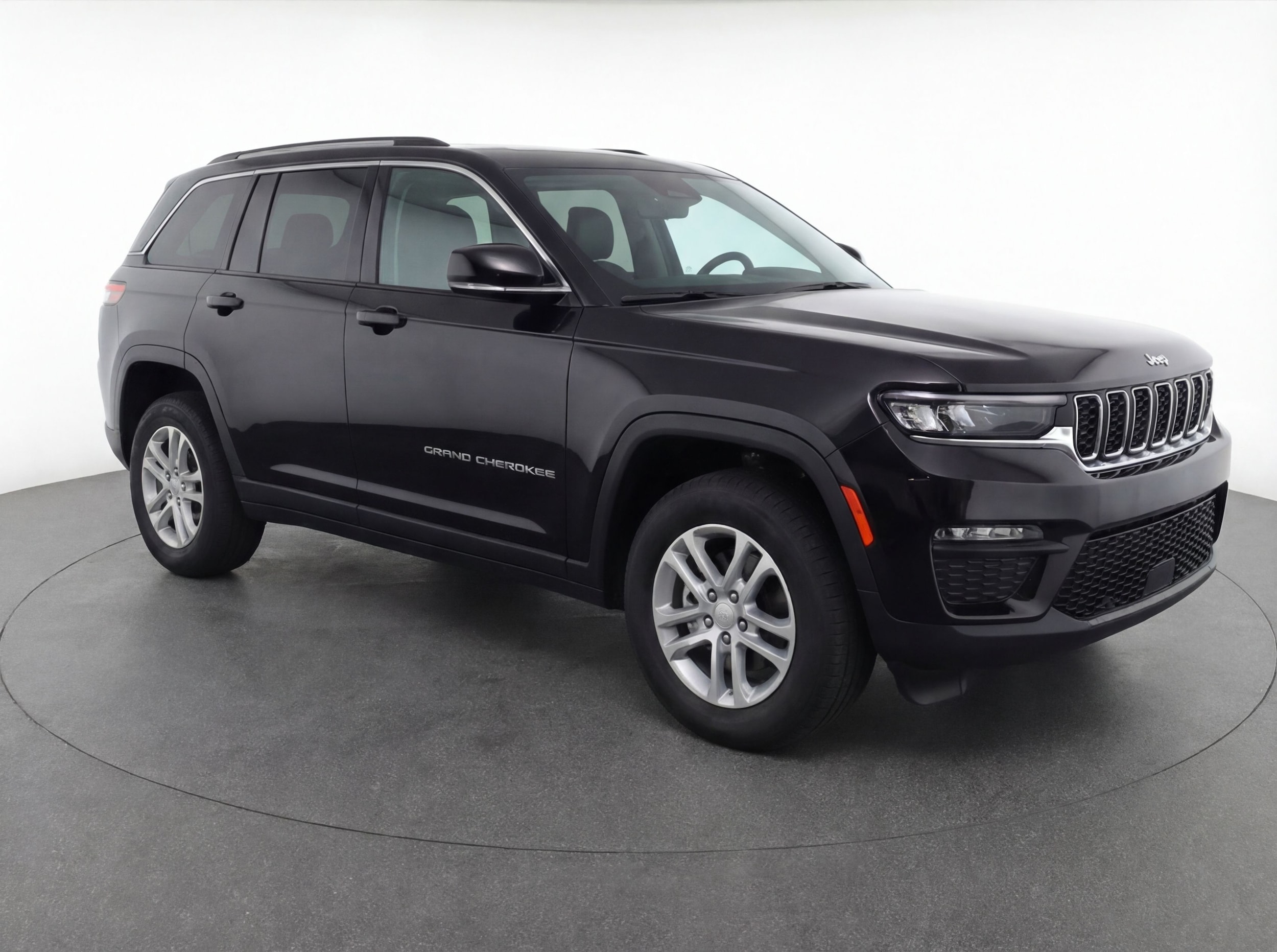 Thumbnail: 2023 Jeep Grand Cherokee - 1