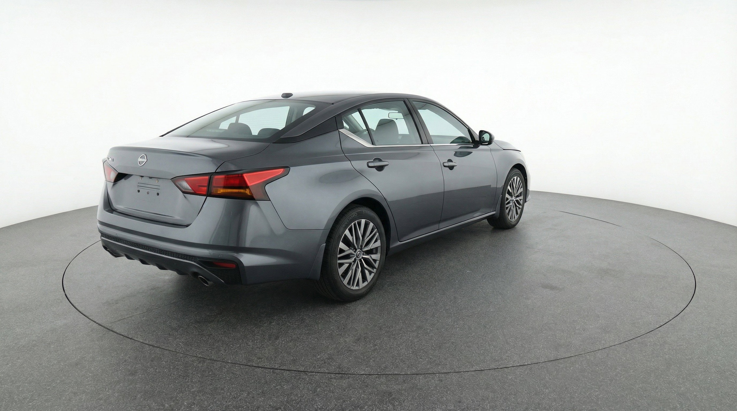 Thumbnail: 2025 Nissan Altima - 9