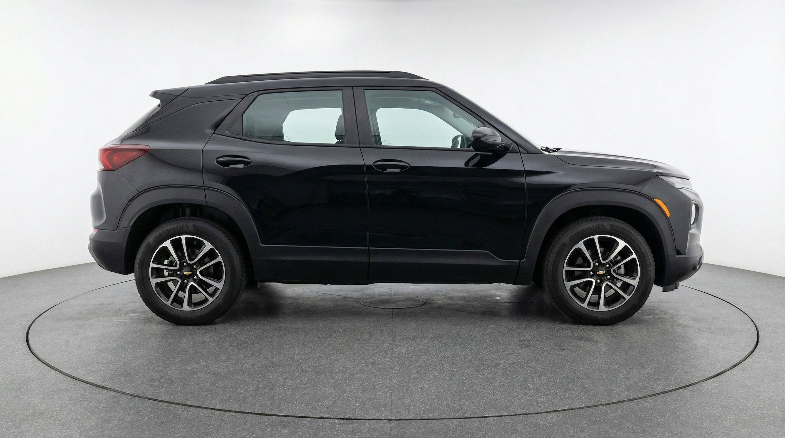Thumbnail: 2025 Chevrolet TrailBlazer - 11