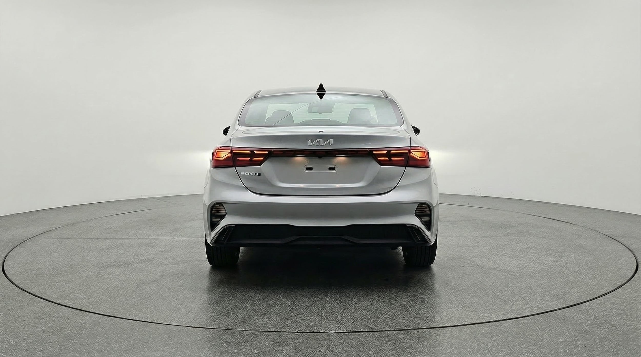 Thumbnail: 2024 Kia Forte - 6