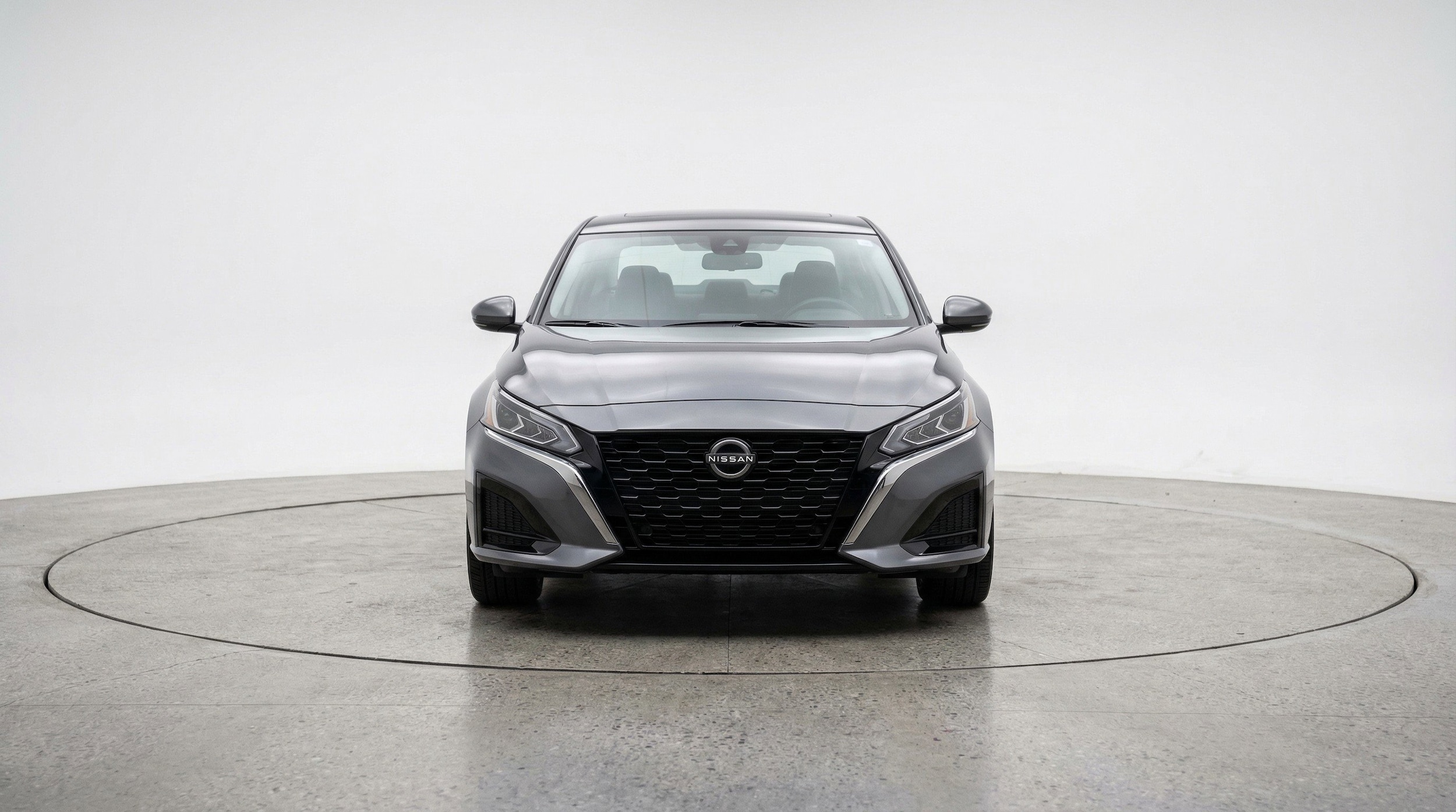 Thumbnail: 2025 Nissan Altima - 2