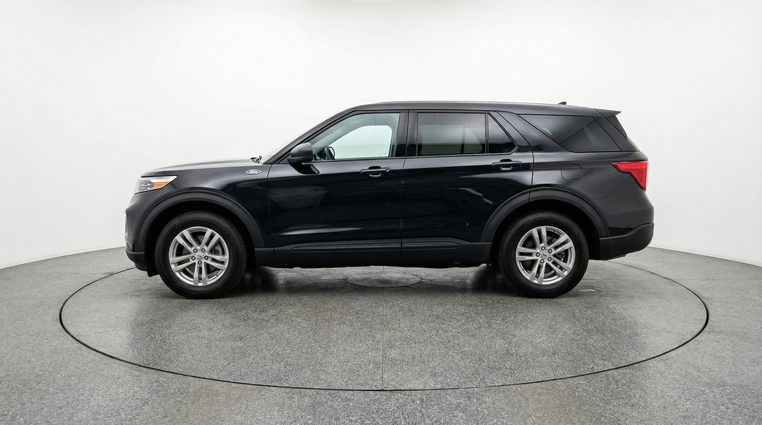 Thumbnail: 2024 Ford Explorer - 5