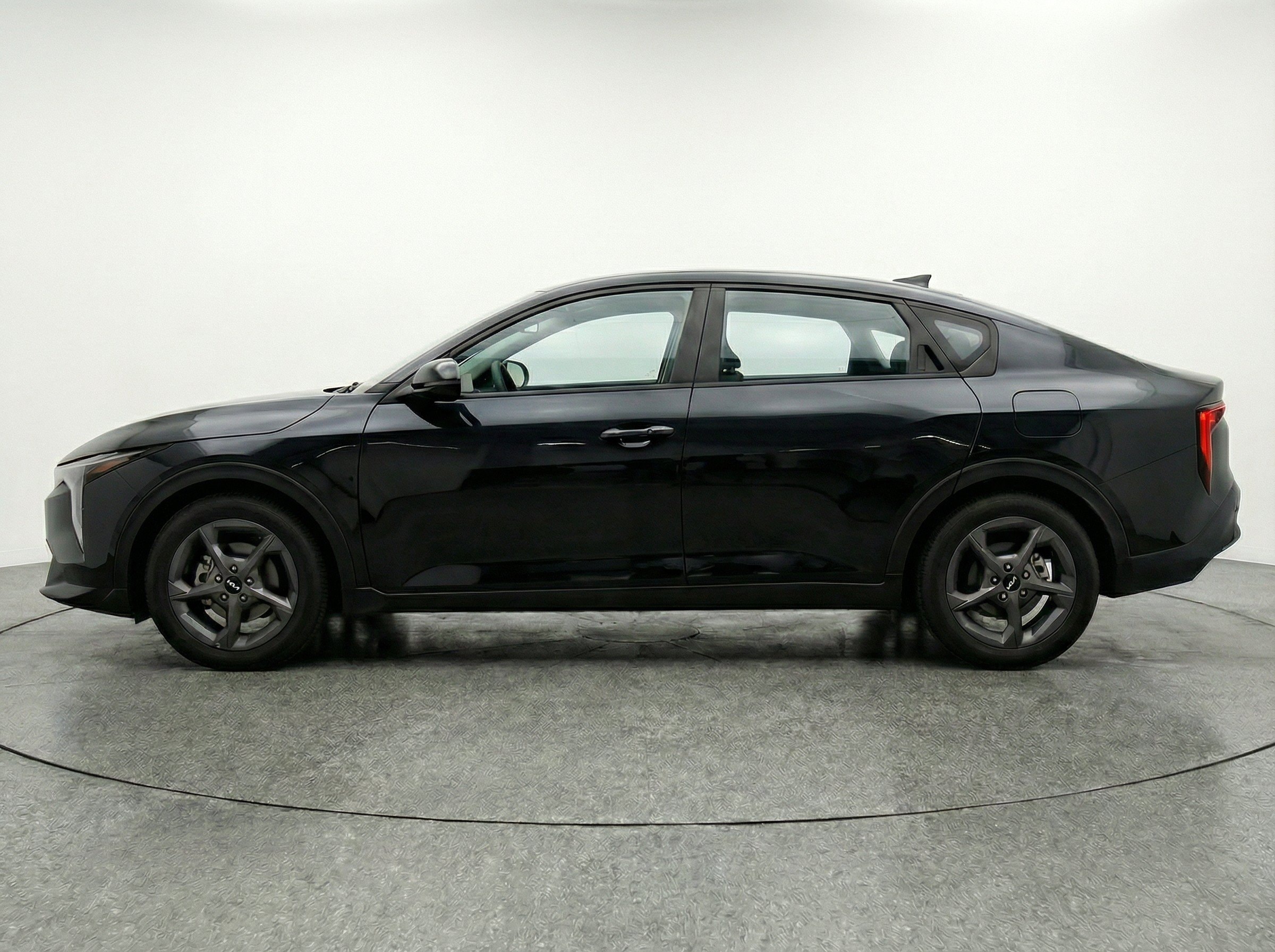 Thumbnail: 2025 Kia K4 - 5