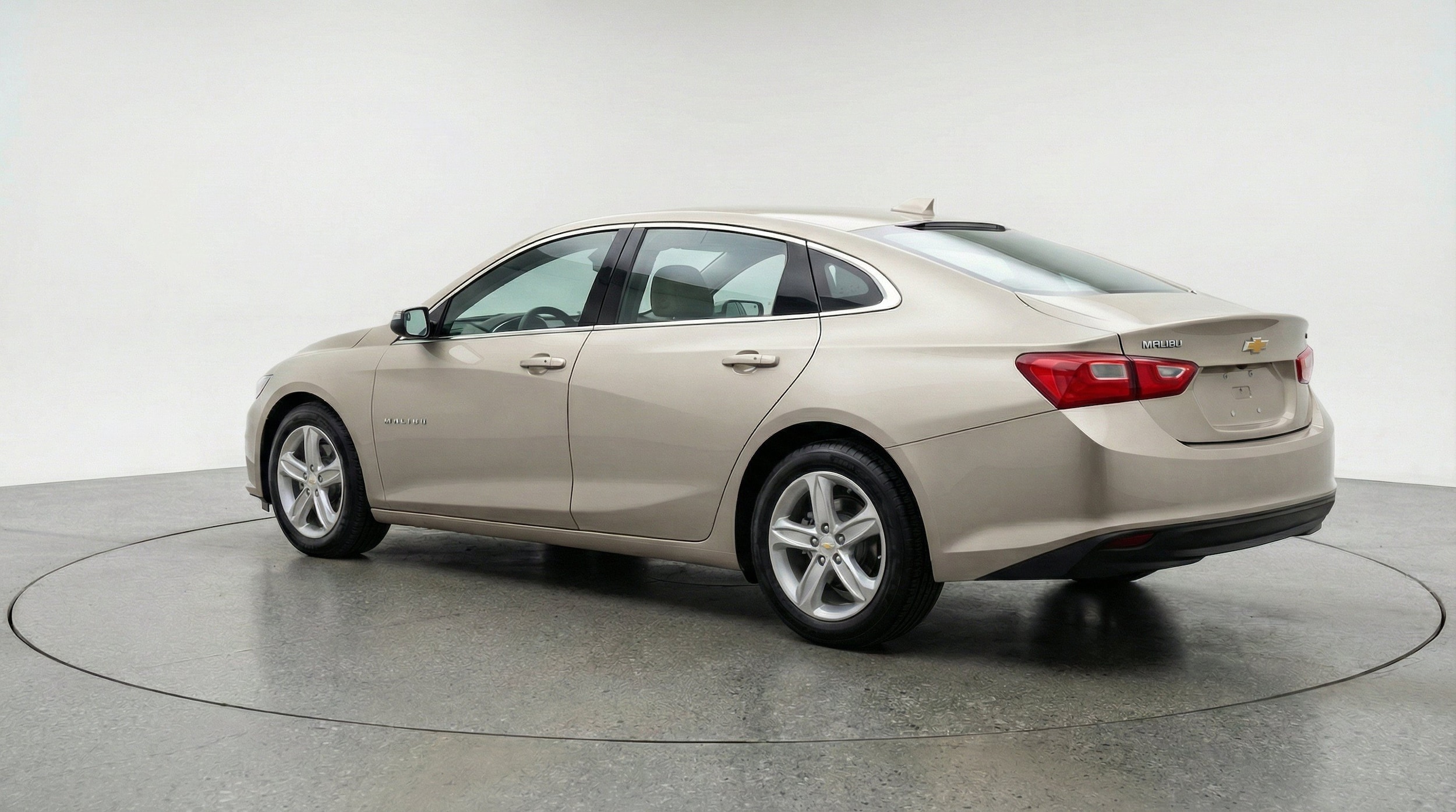 Thumbnail: 2024 Chevrolet Malibu - 6