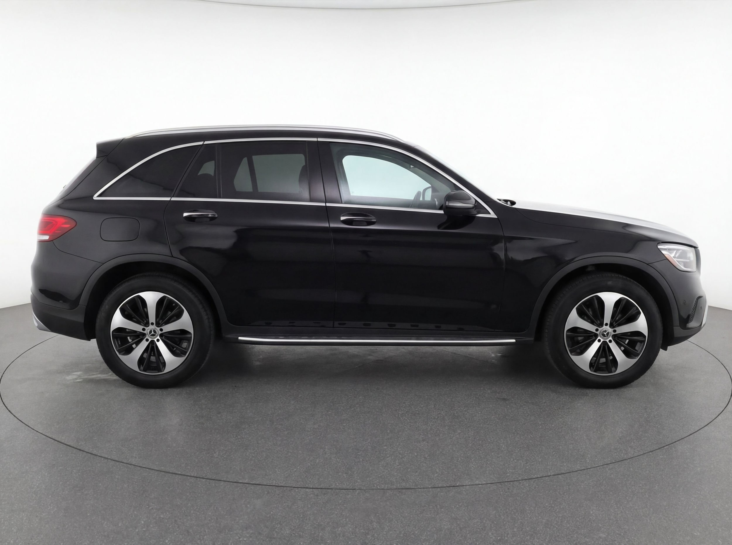Thumbnail: 2025 Mercedes-Benz GLA - 10