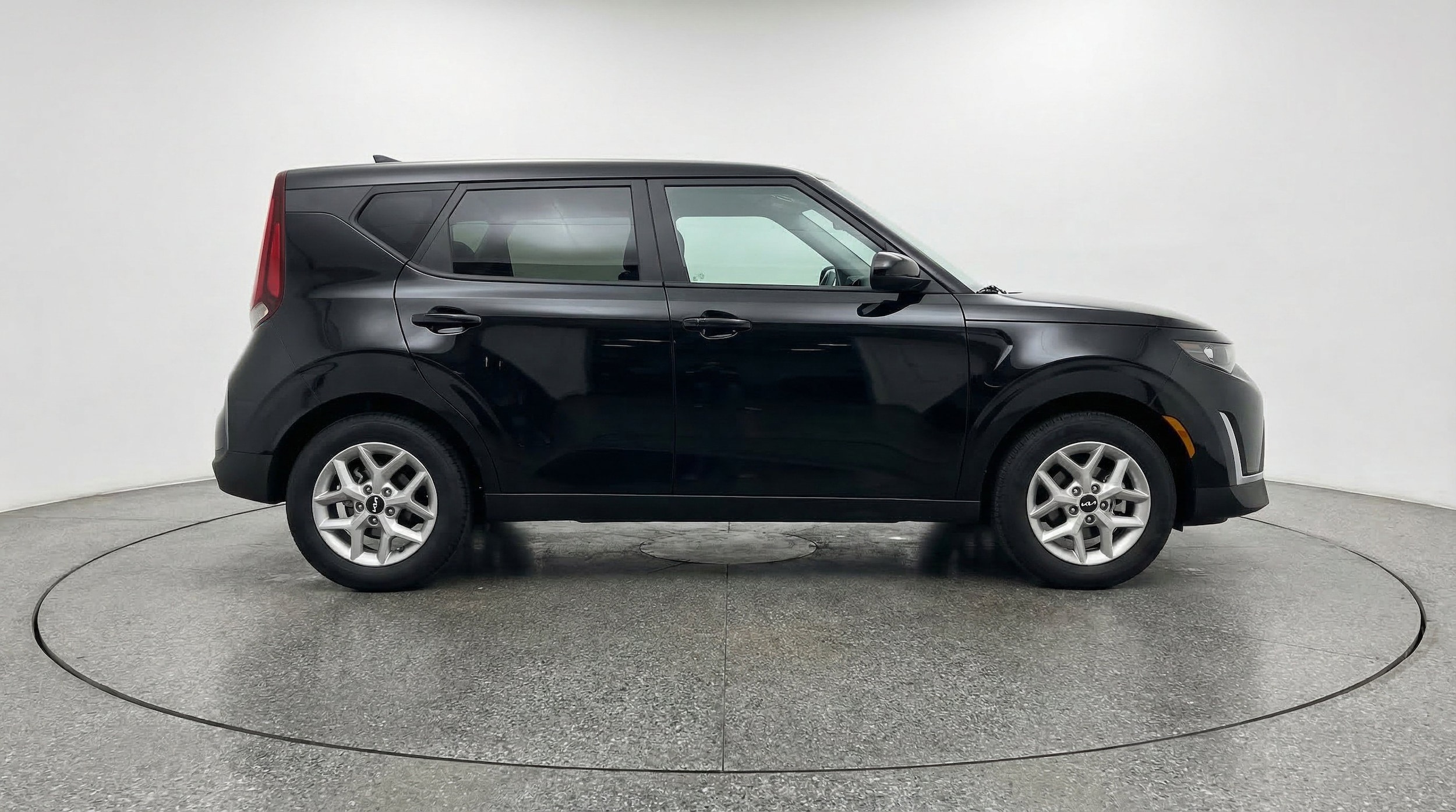 Thumbnail: 2025 Kia Soul - 11