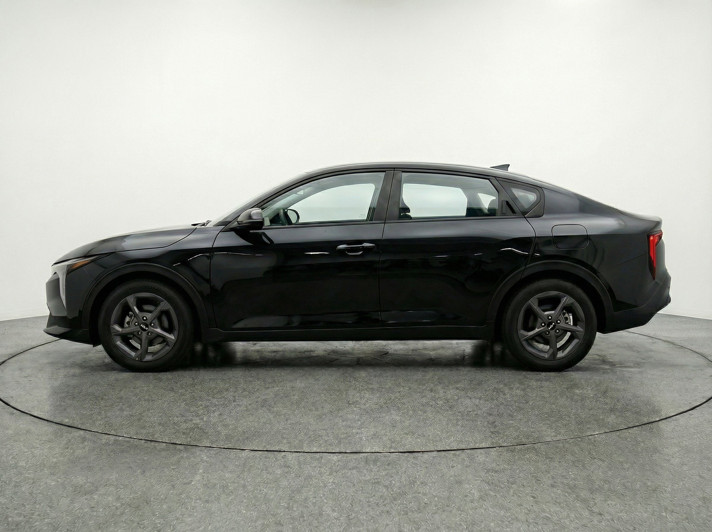 Thumbnail: 2025 Kia K4 - 5