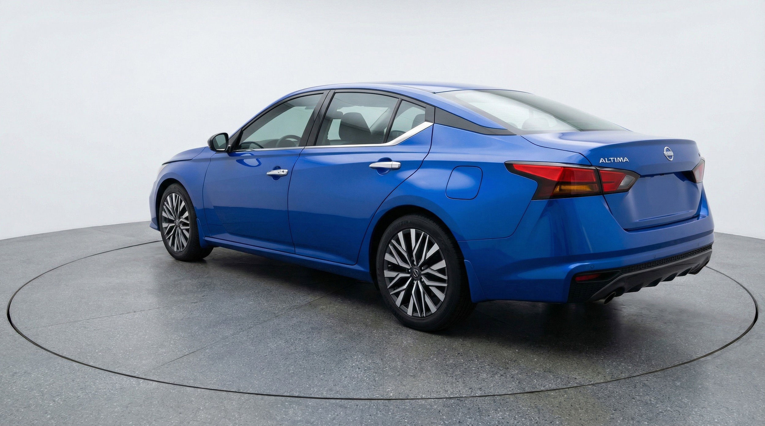 Thumbnail: 2025 Nissan Altima - 6