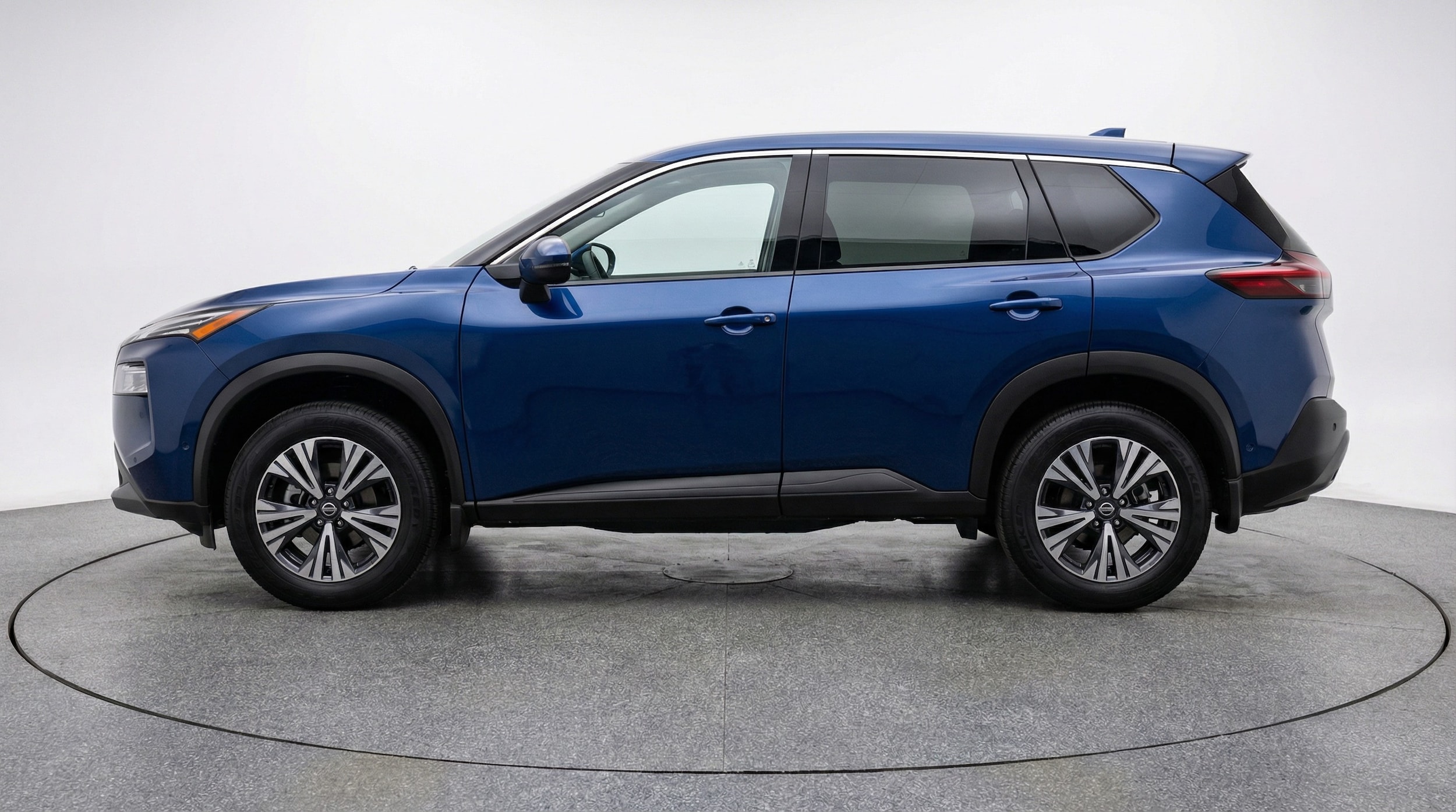 Thumbnail: 2025 Nissan Rogue - 4