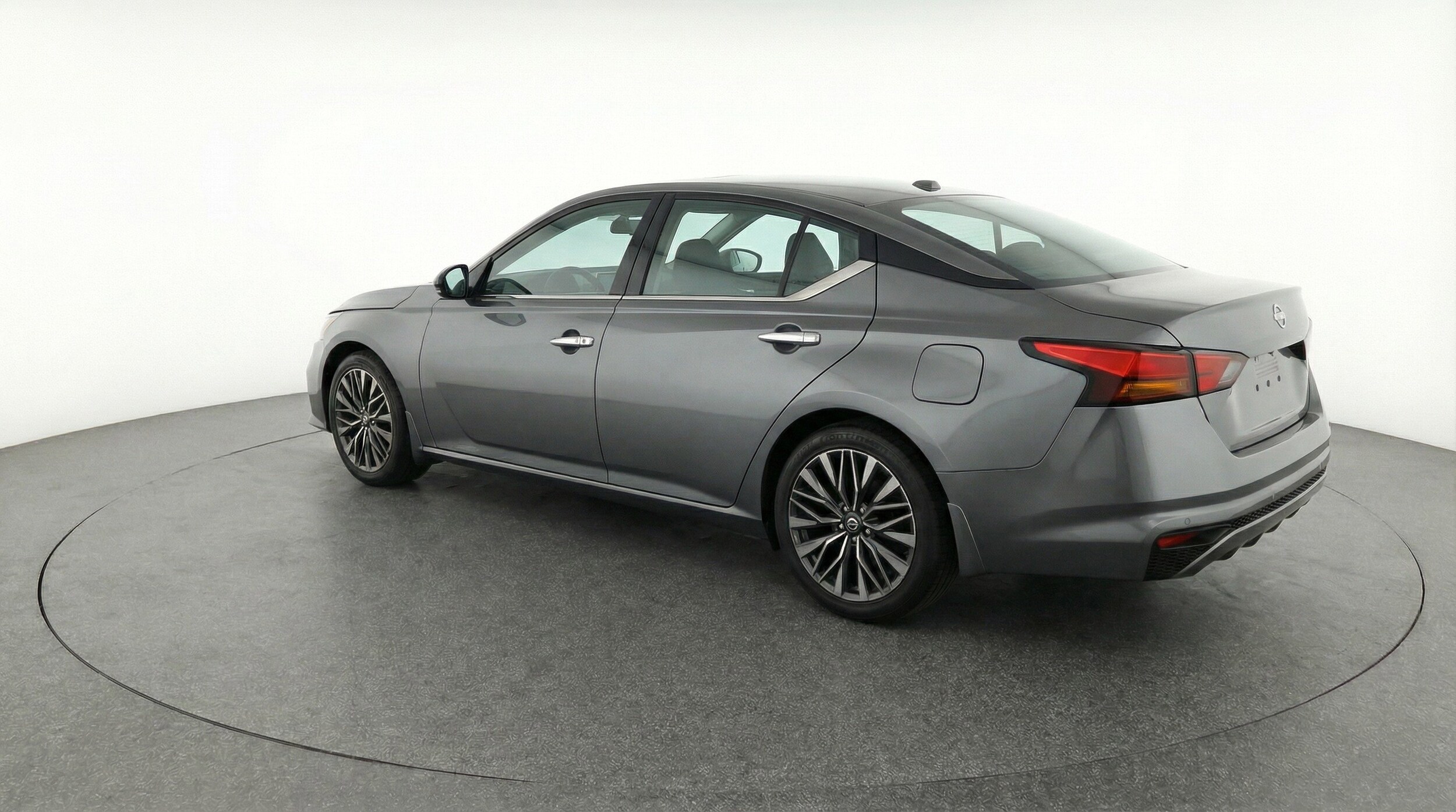 Thumbnail: 2025 Nissan Altima - 6